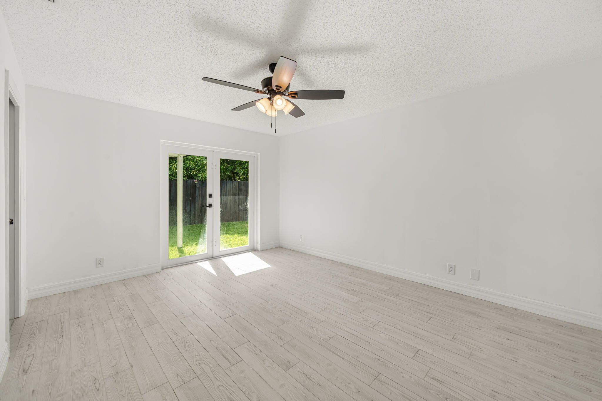 908 Hibiscus, Royal Palm Beach FL 33411