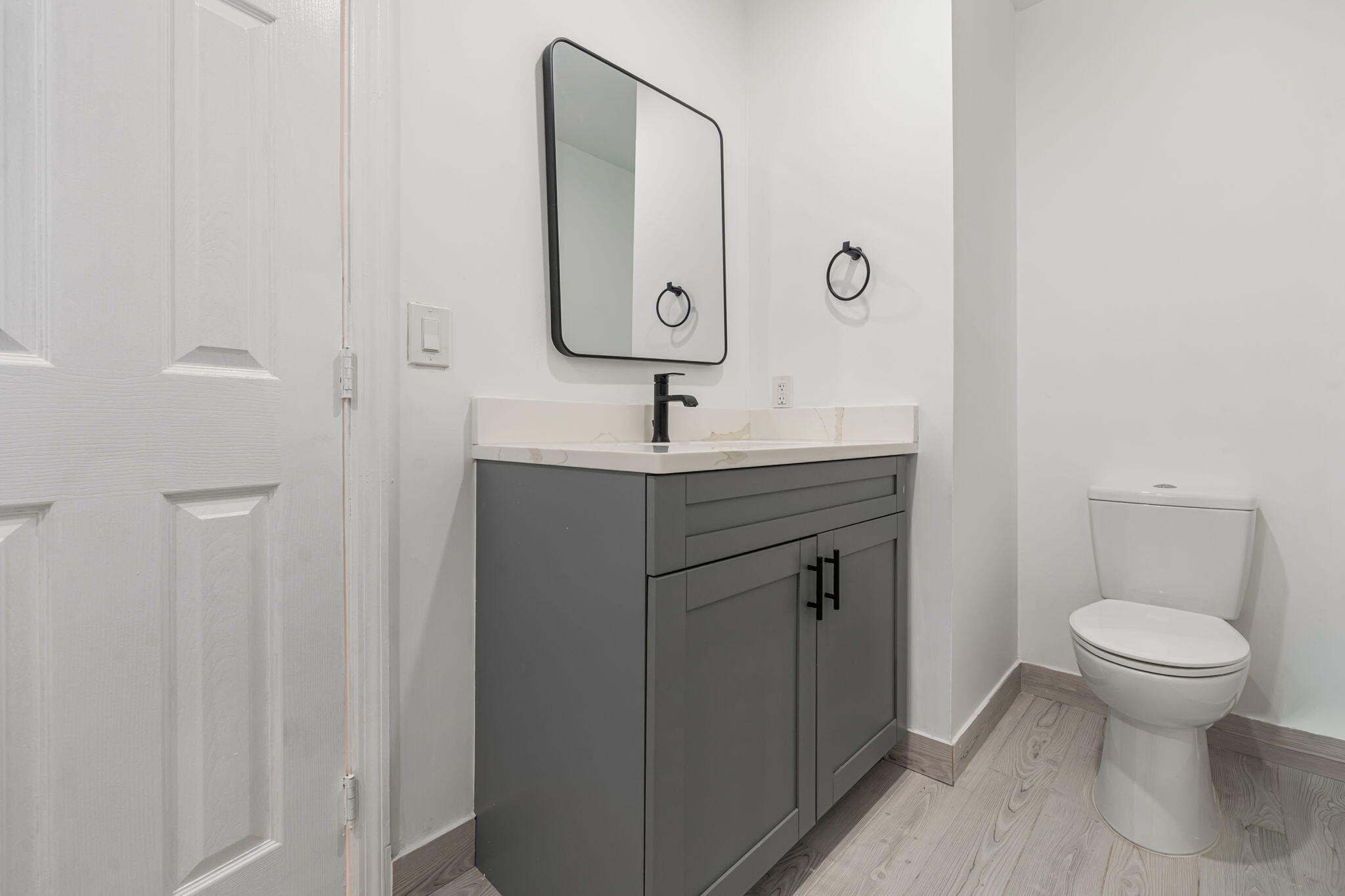 908 Hibiscus, Royal Palm Beach FL 33411