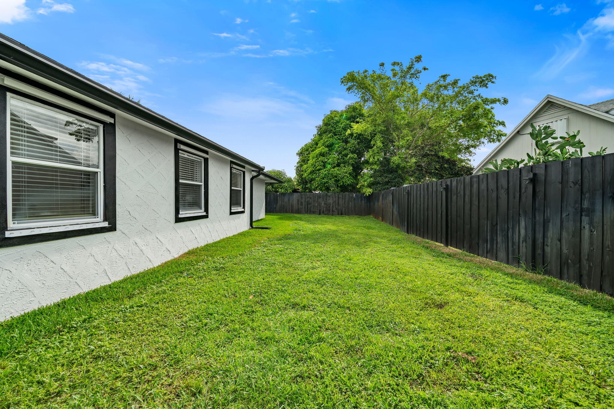 908 Hibiscus, Royal Palm Beach FL 33411