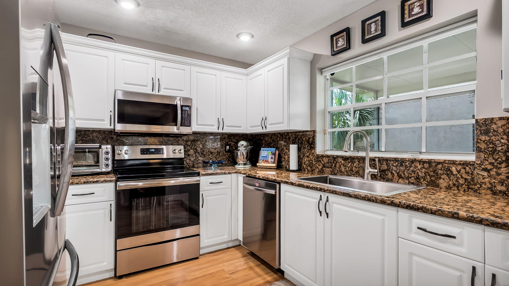 3364 NW 79th, Margate FL 33063