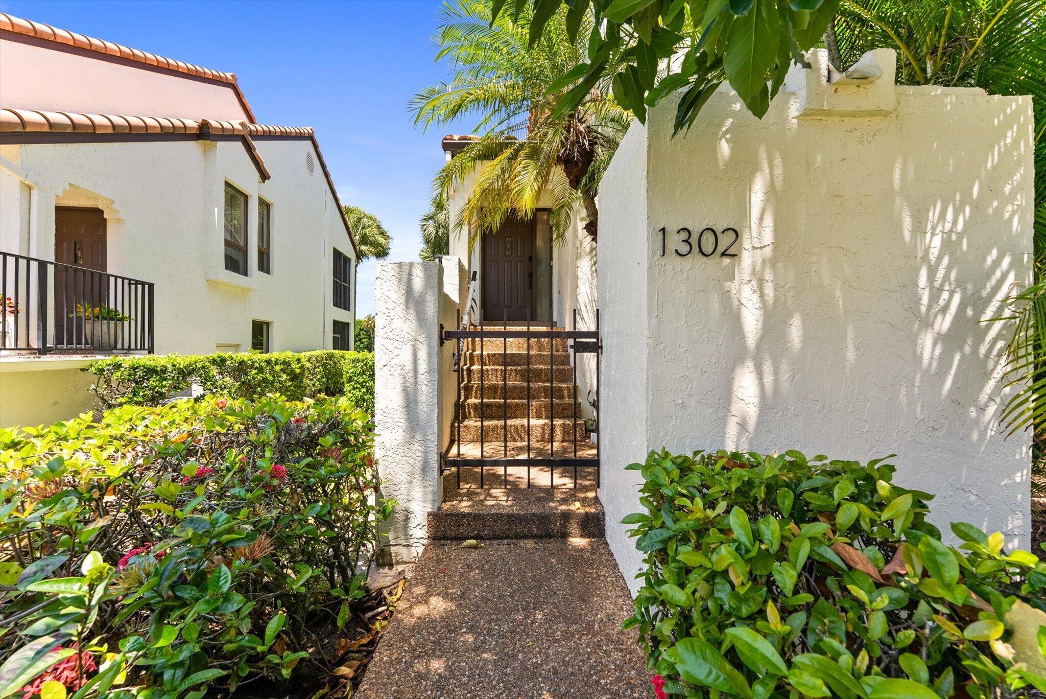 7884 Seville #1302, Boca Raton FL 33433