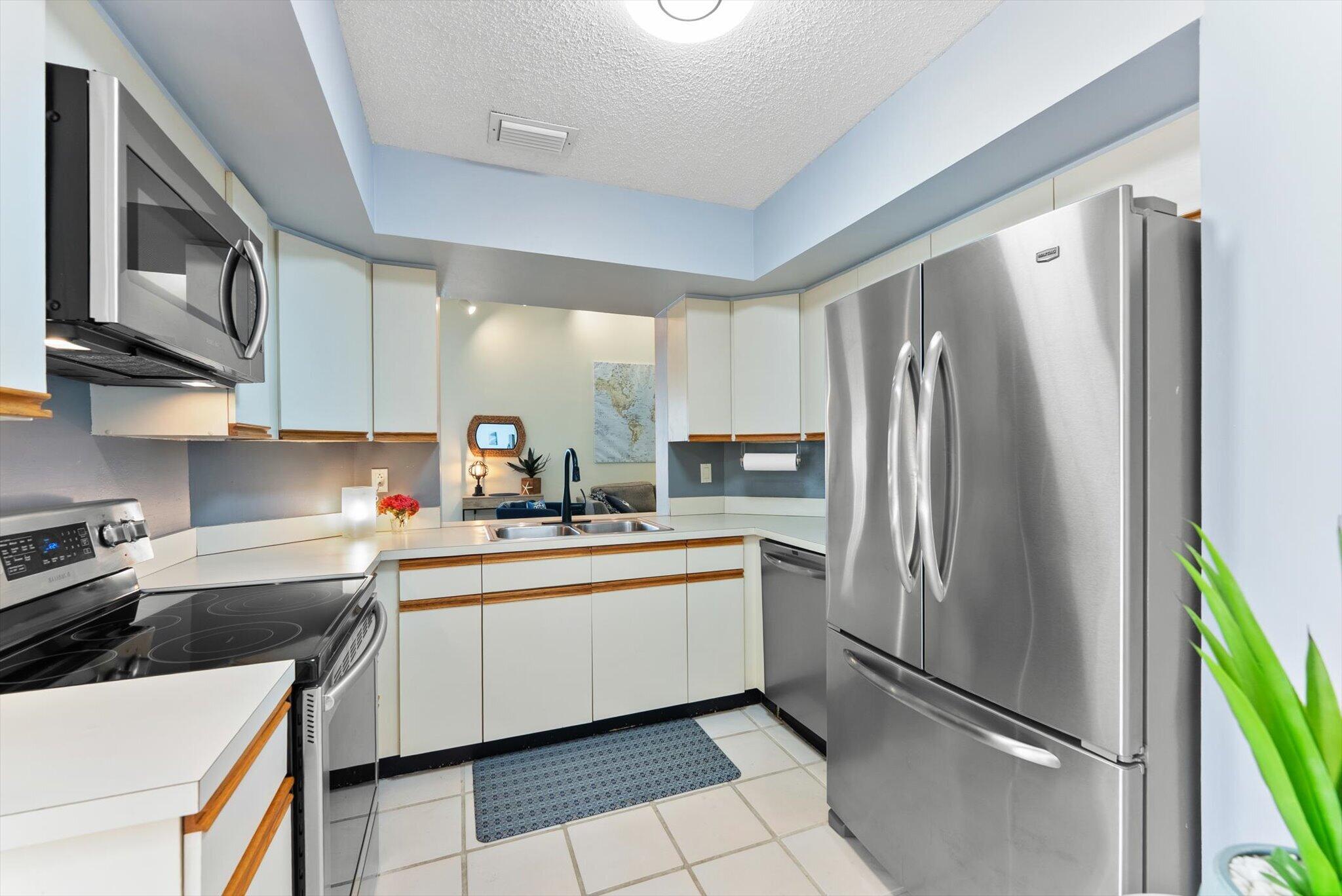 7884 Seville #1302, Boca Raton FL 33433