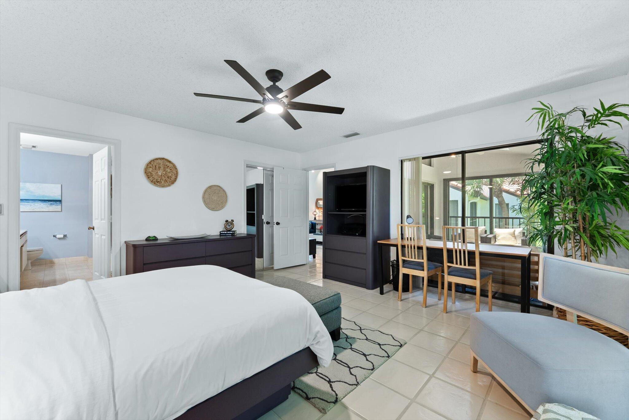 7884 Seville #1302, Boca Raton FL 33433