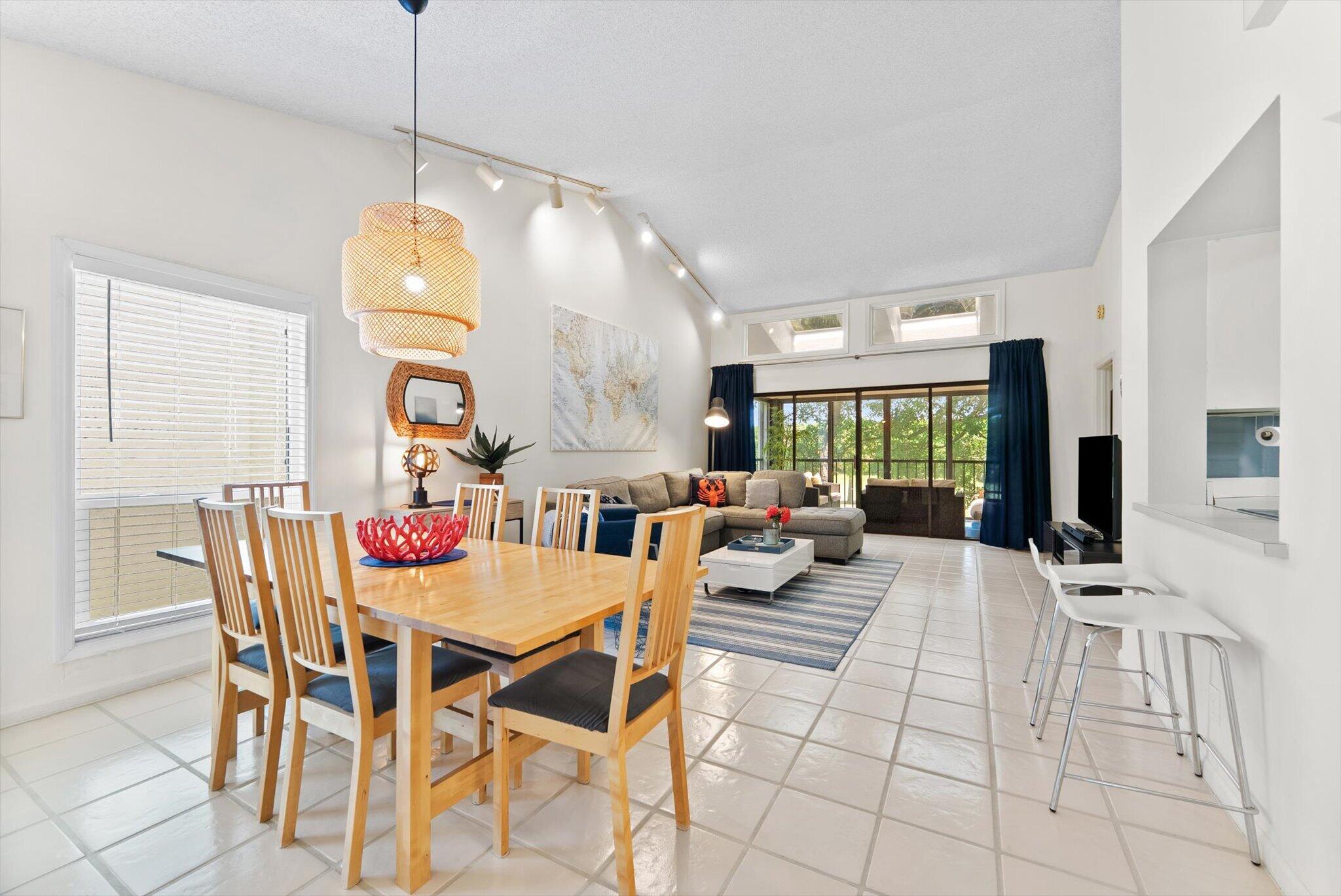 7884 Seville #1302, Boca Raton FL 33433
