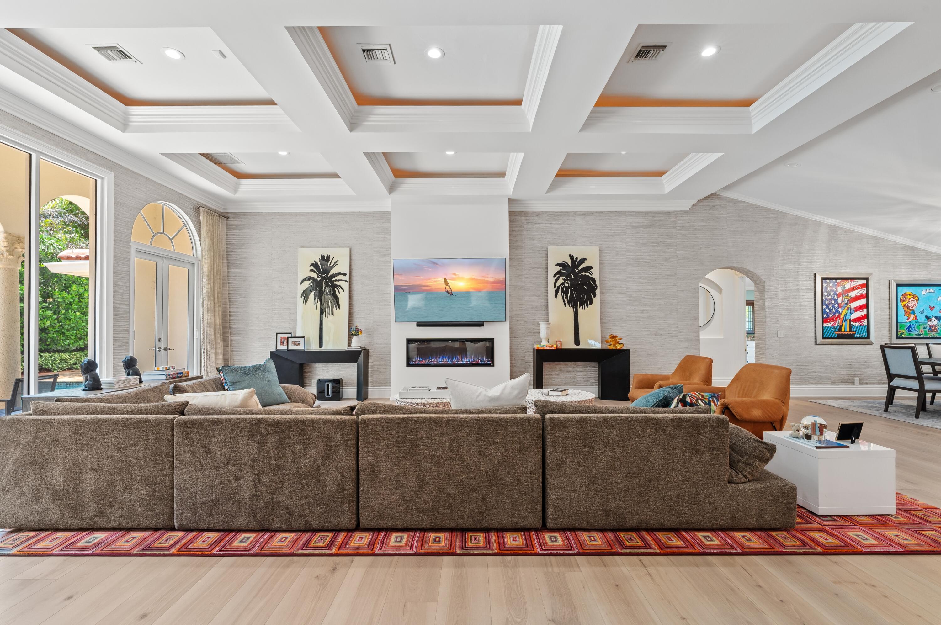 1098 Spanish River, Boca Raton FL 33432