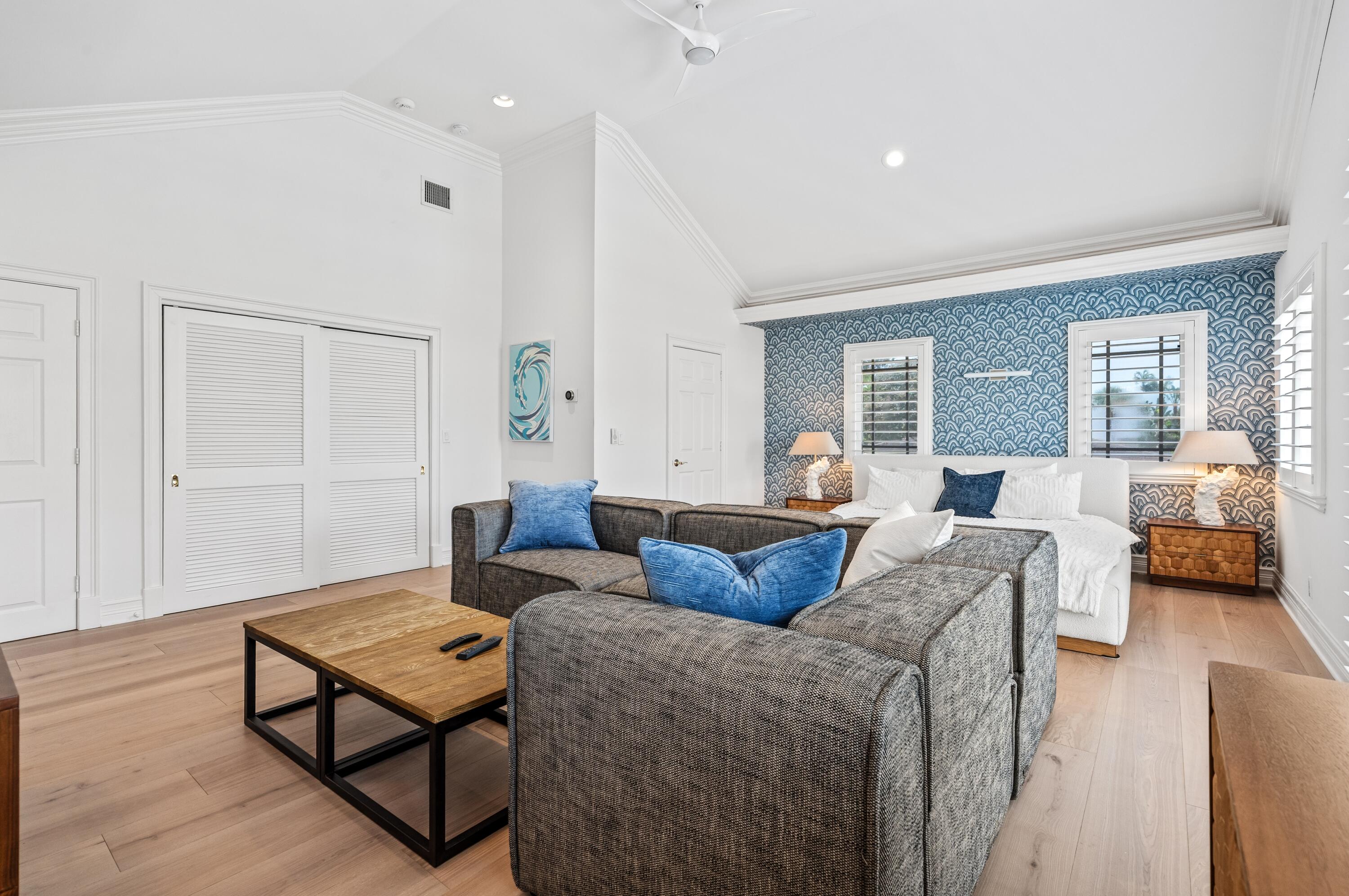 1098 Spanish River, Boca Raton FL 33432
