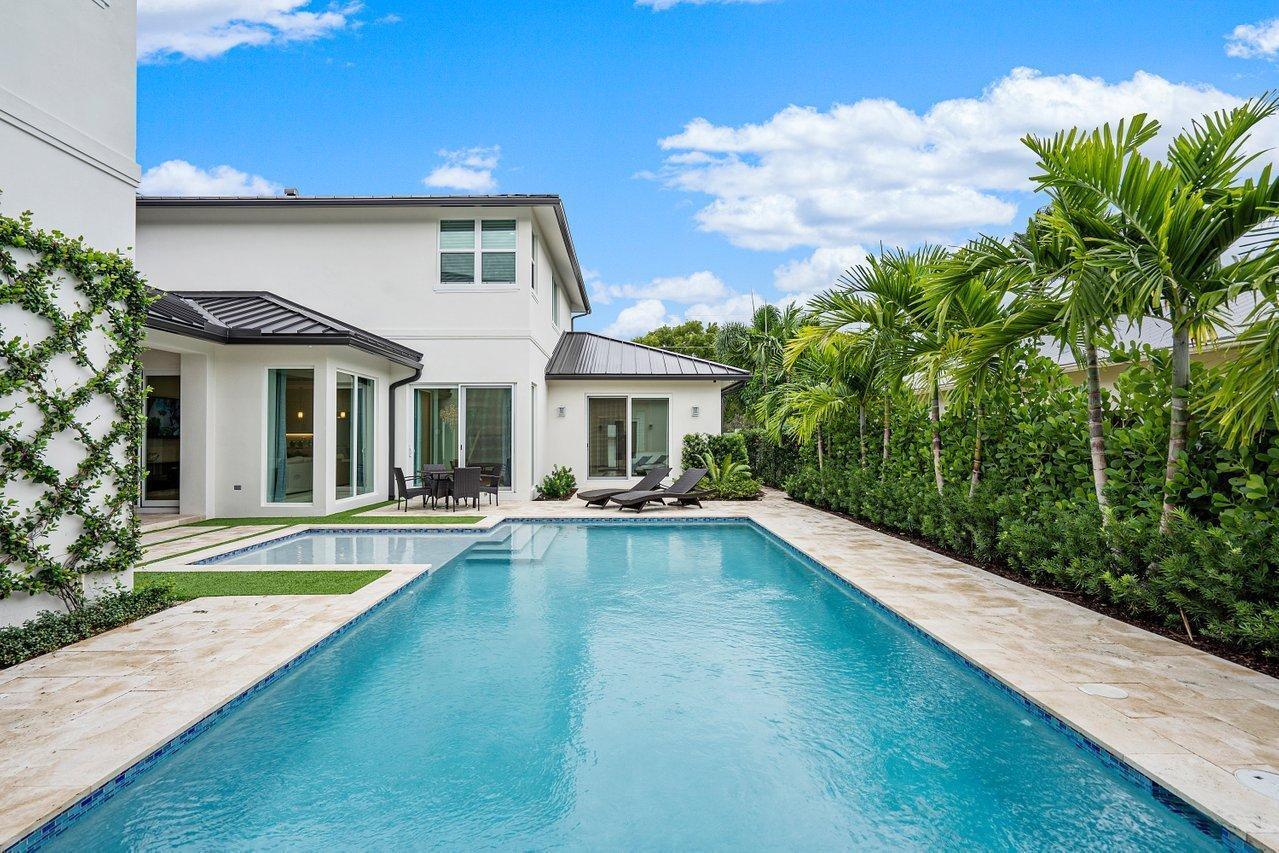 217 Gulfstream, Boynton Beach FL 33435
