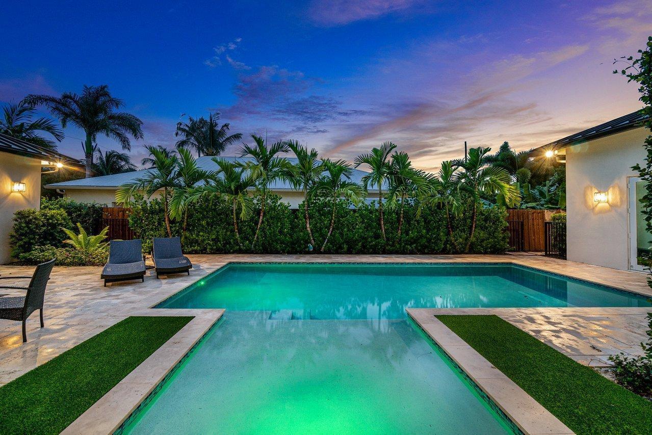 217 Gulfstream, Boynton Beach FL 33435