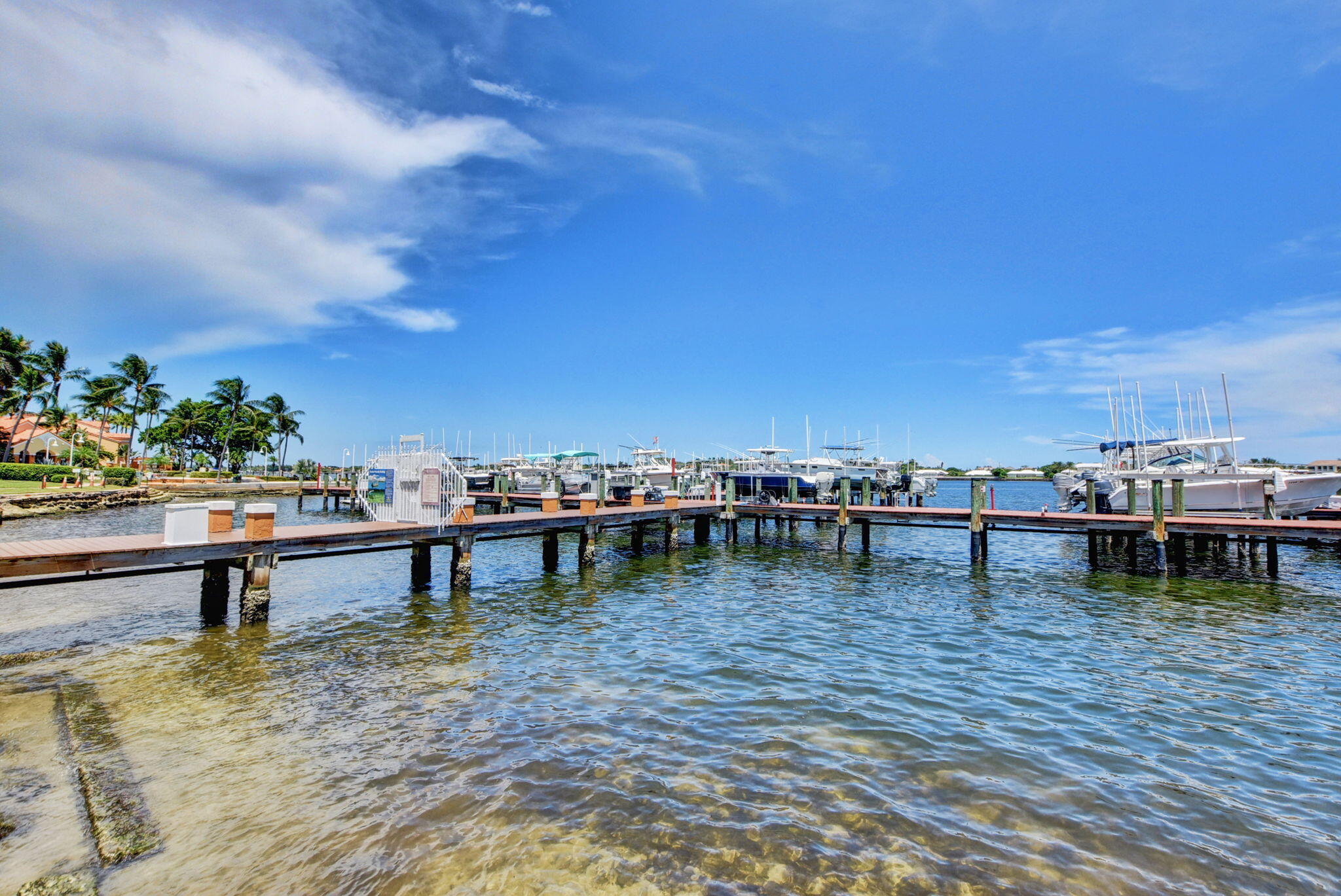 180 Yacht Club #304, Hypoluxo FL 33462
