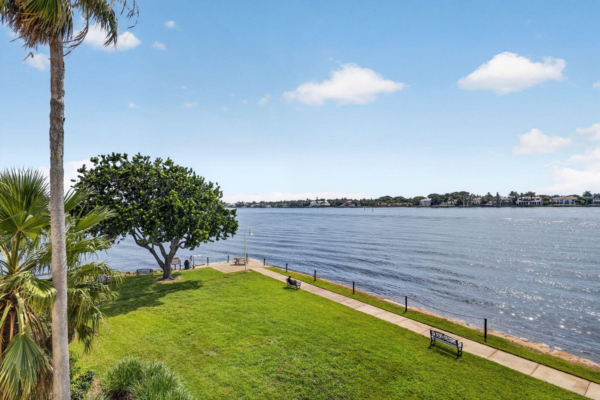 180 Yacht Club #304, Hypoluxo FL 33462