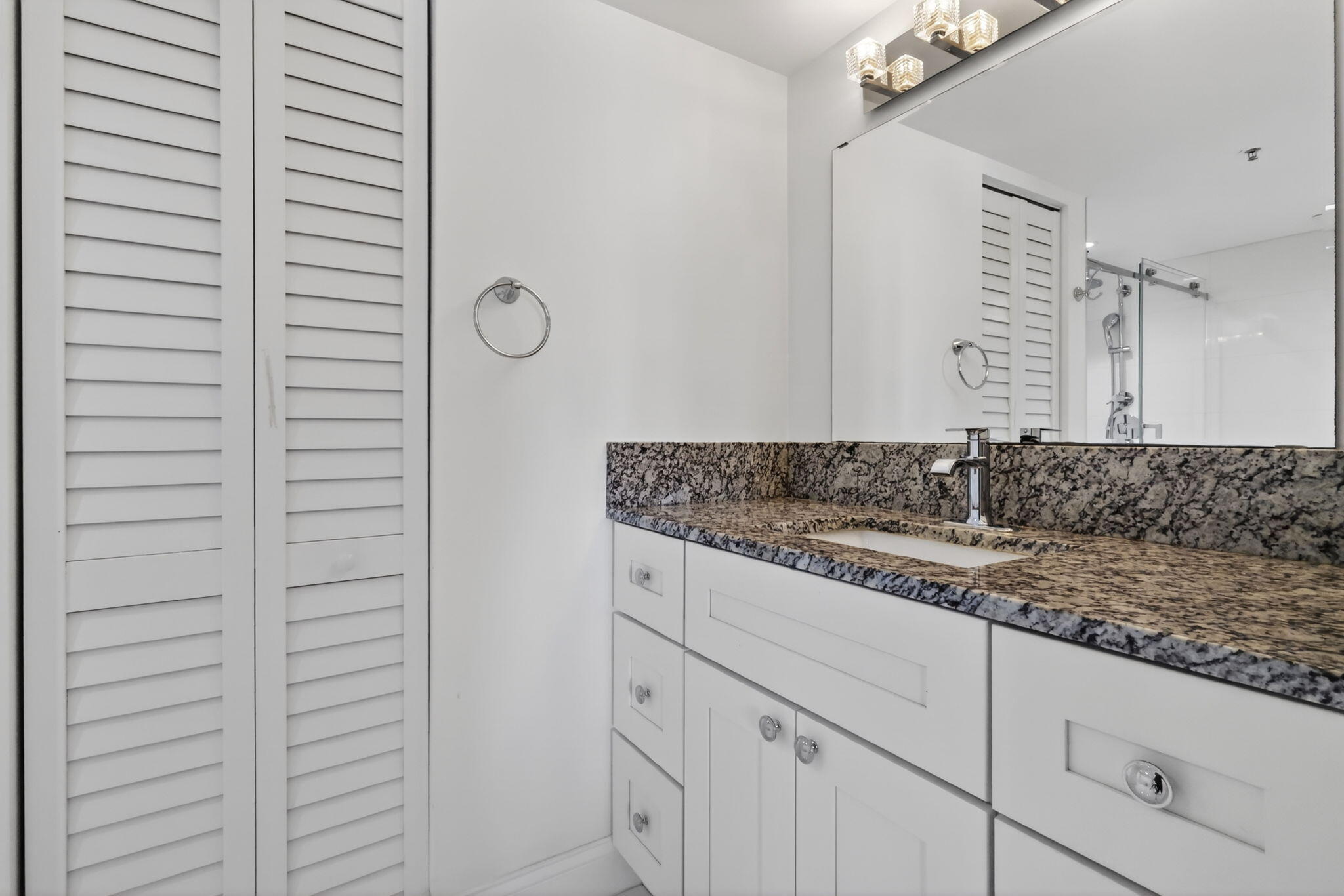 180 Yacht Club #304, Hypoluxo FL 33462