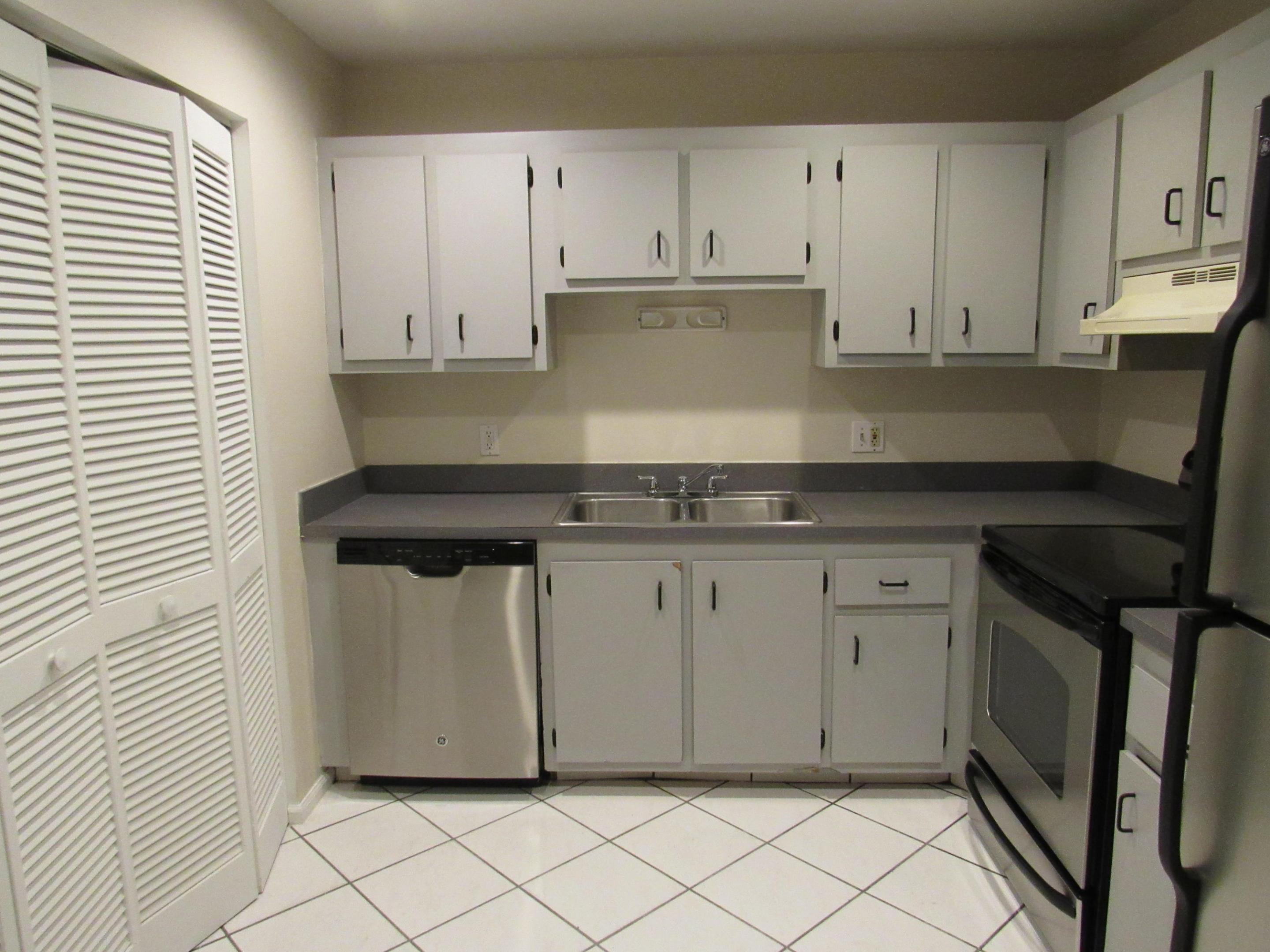 1065 Manor, Palm Springs FL 33461