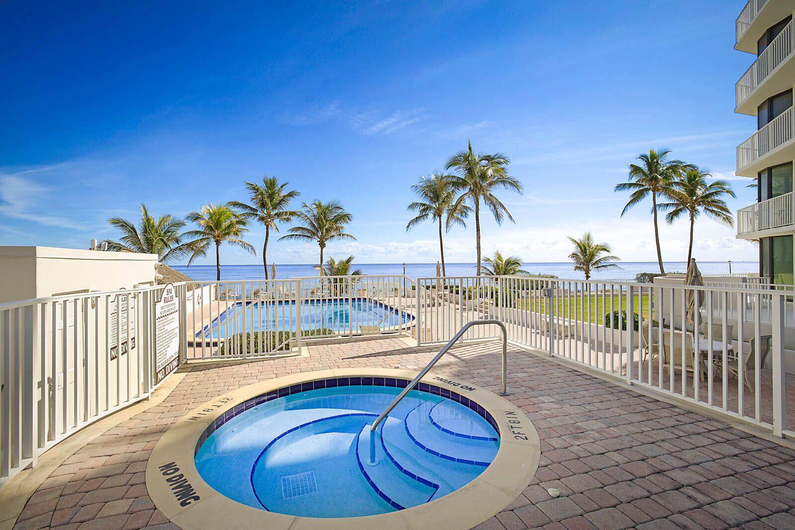 2917 S Ocean #405, Highland Beach FL 33487