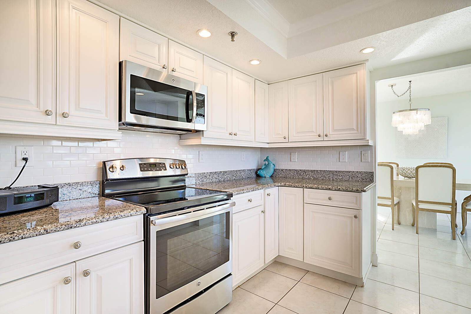 2917 S Ocean #405, Highland Beach FL 33487