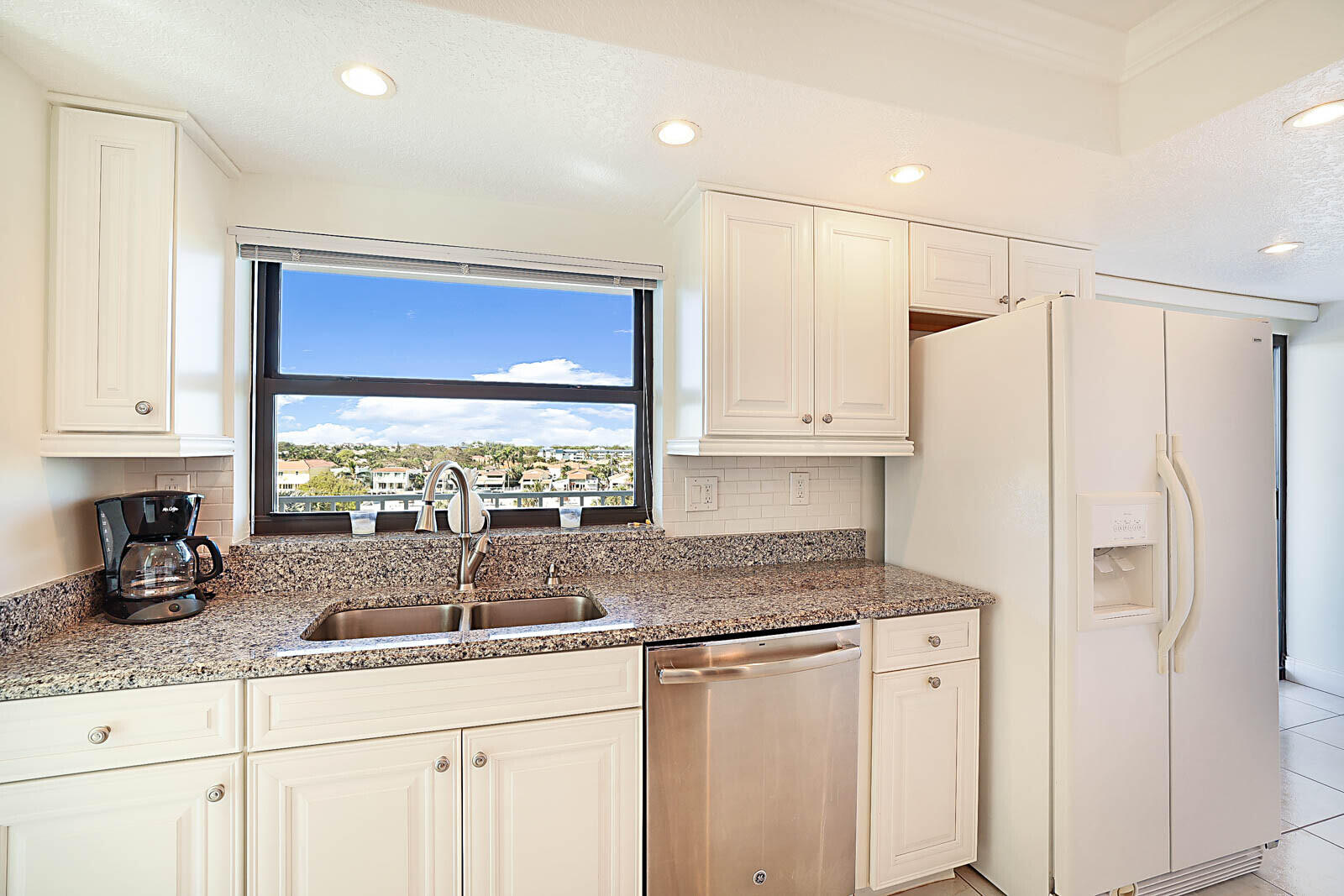 2917 S Ocean #405, Highland Beach FL 33487