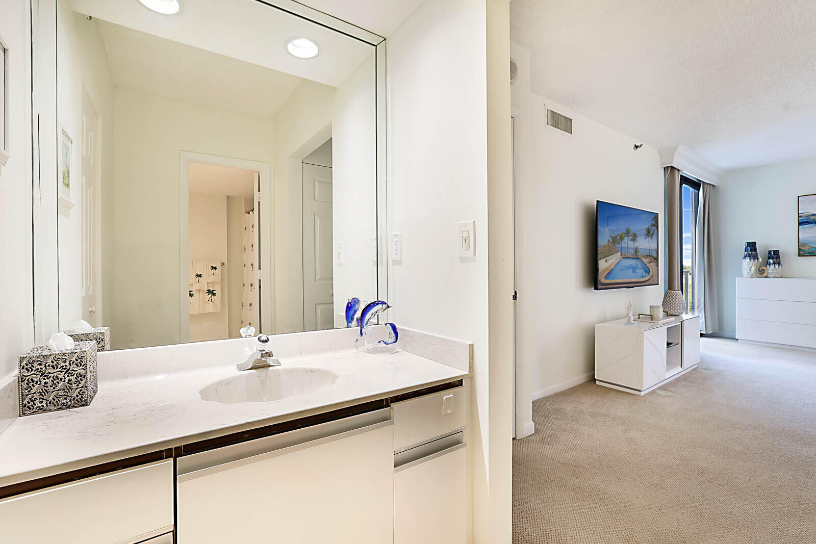 2917 S Ocean #405, Highland Beach FL 33487