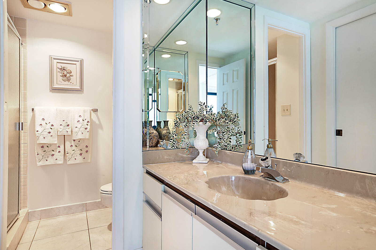 2917 S Ocean #405, Highland Beach FL 33487
