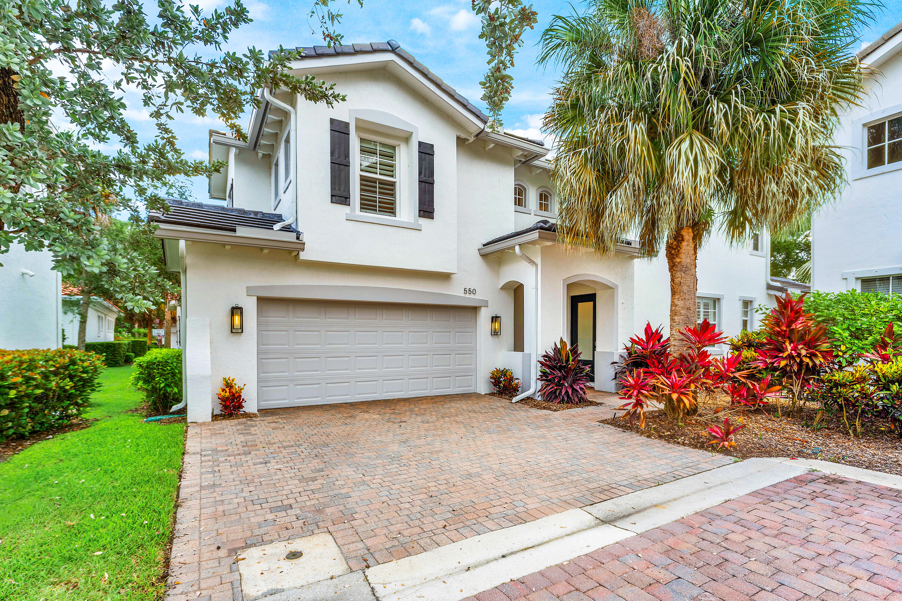 550 Tomahawk, Palm Beach Gardens FL 33410
