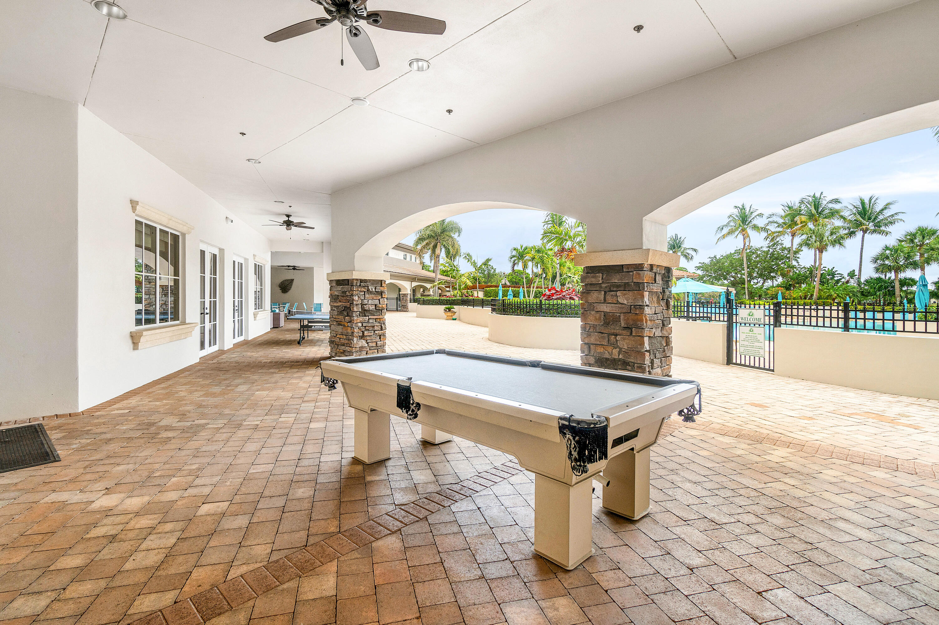 550 Tomahawk, Palm Beach Gardens FL 33410