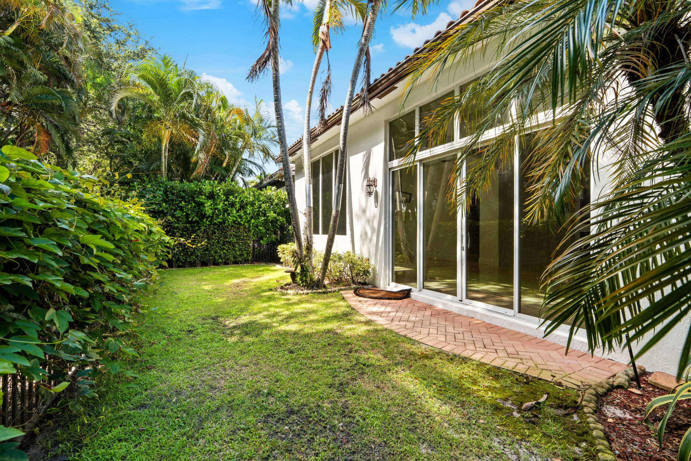 17550 Circle Pond, Boca Raton FL 33496