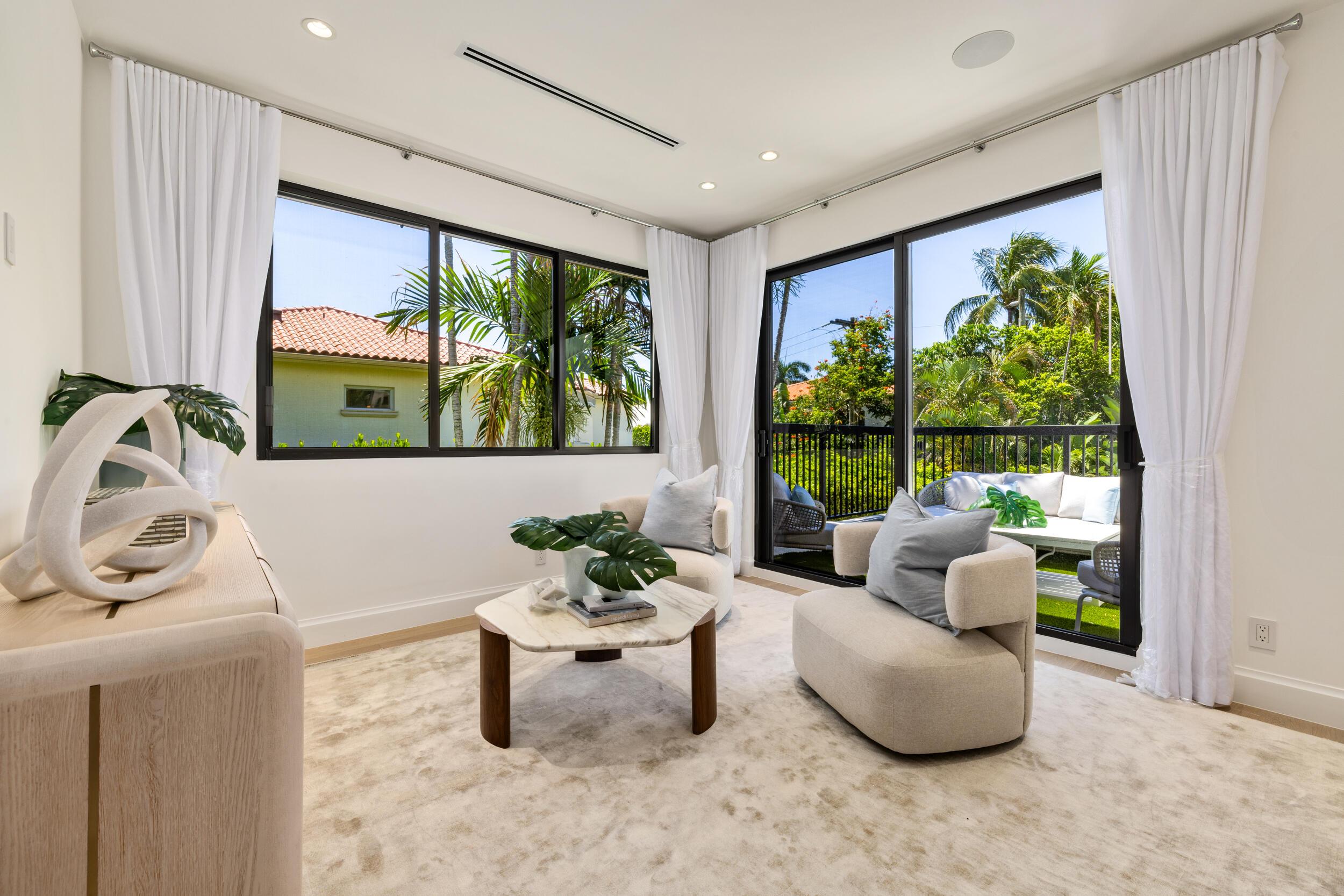 260 Everglade, Palm Beach FL 33480