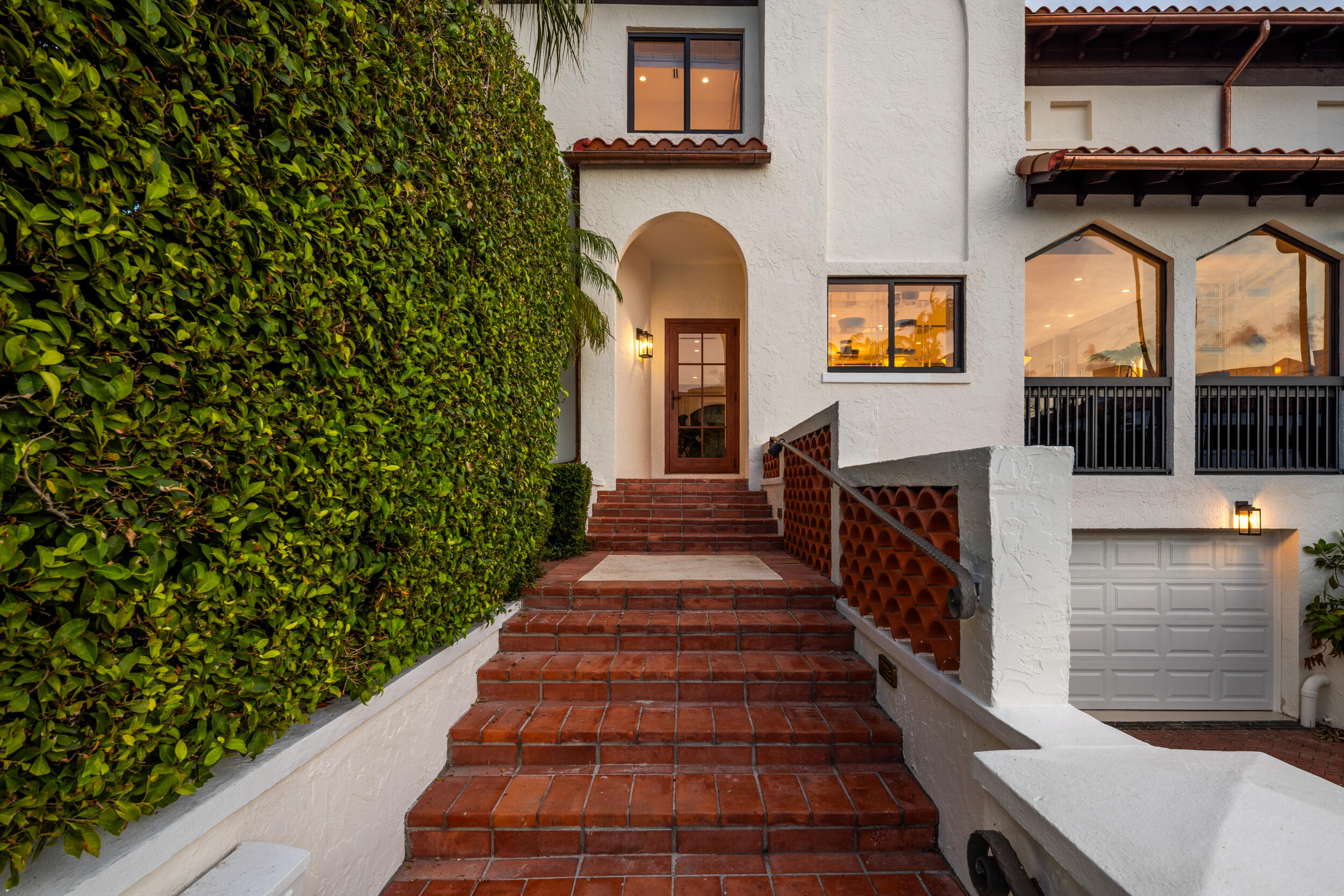 260 Everglade, Palm Beach FL 33480