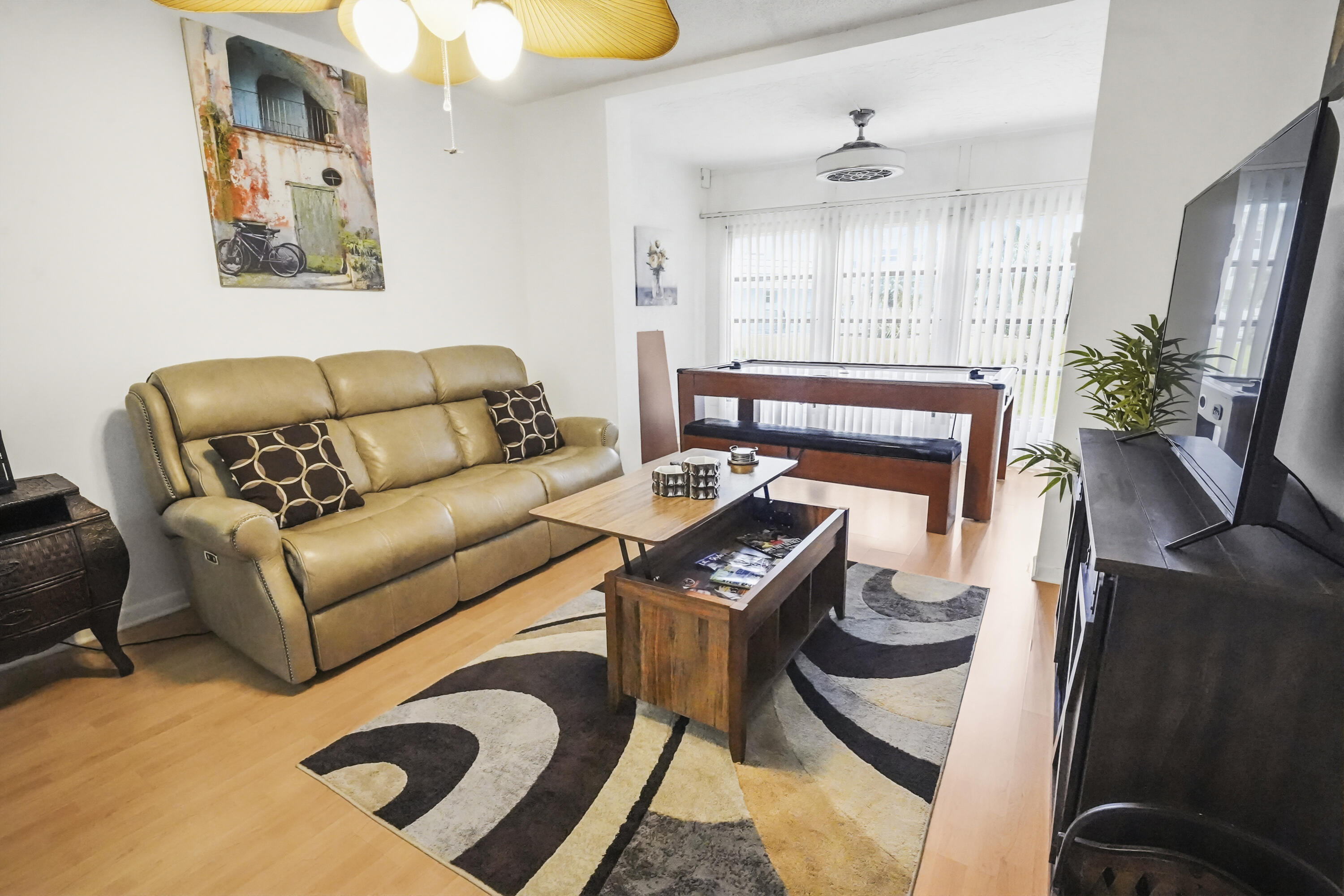 6650 Royal Palm #104c, Margate FL 33063