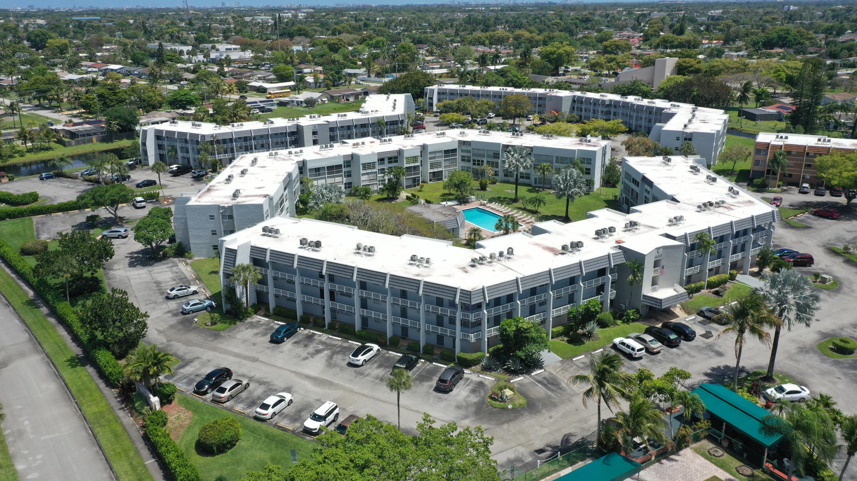 6650 Royal Palm #104c, Margate FL 33063