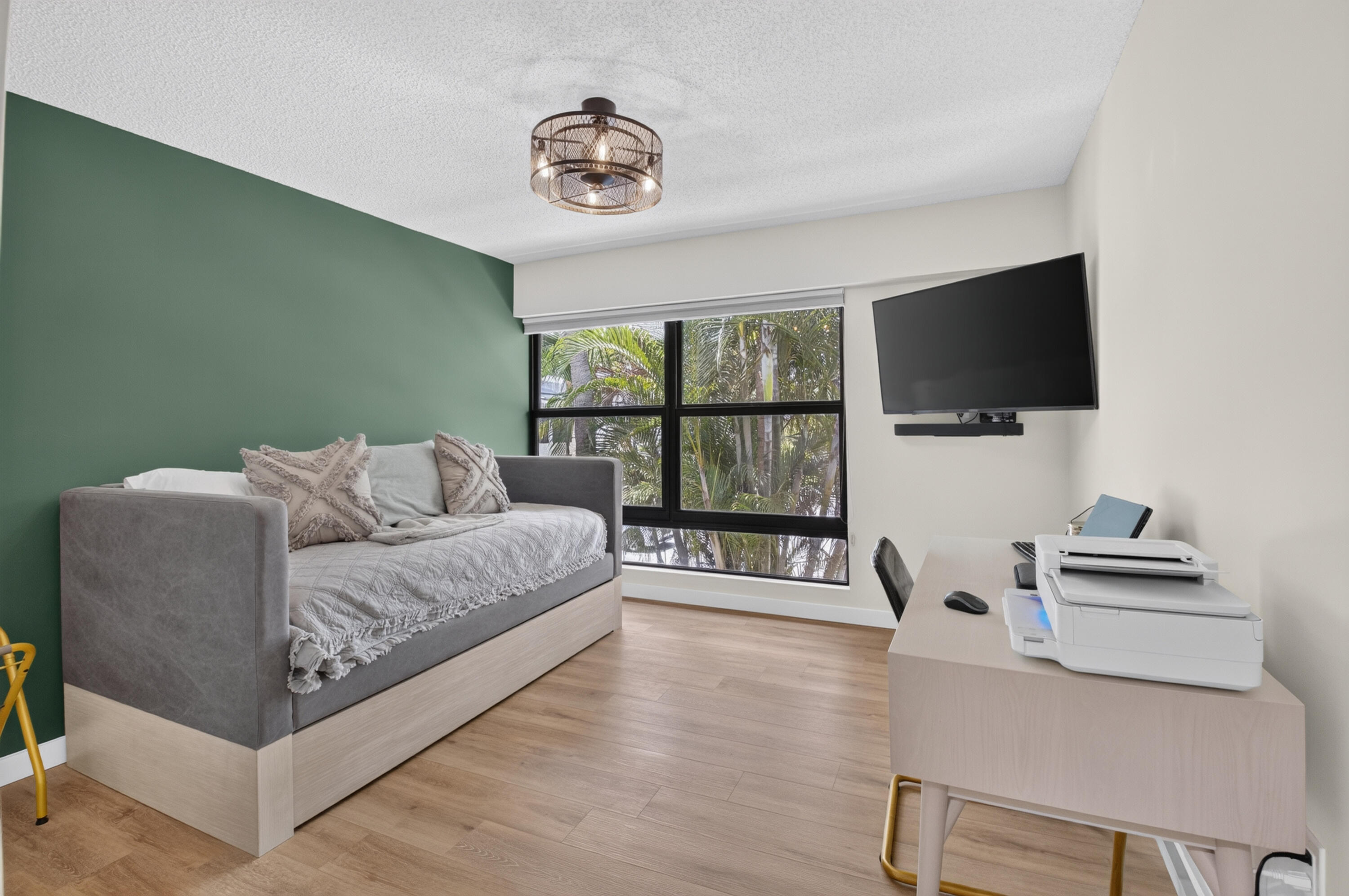 6760 Willow Wood #1206, Boca Raton FL 33434