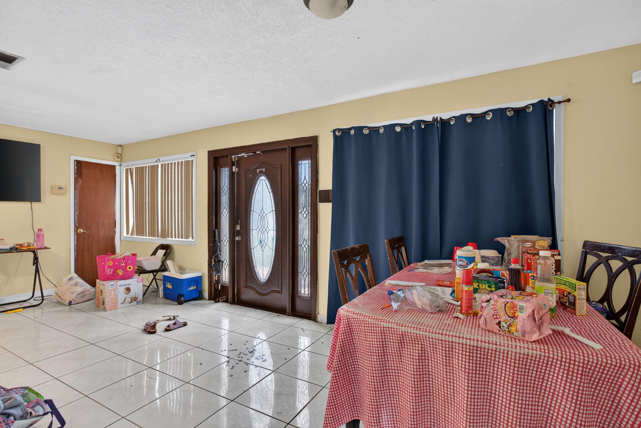 4390 NW 35th, Lauderdale Lakes FL 33309