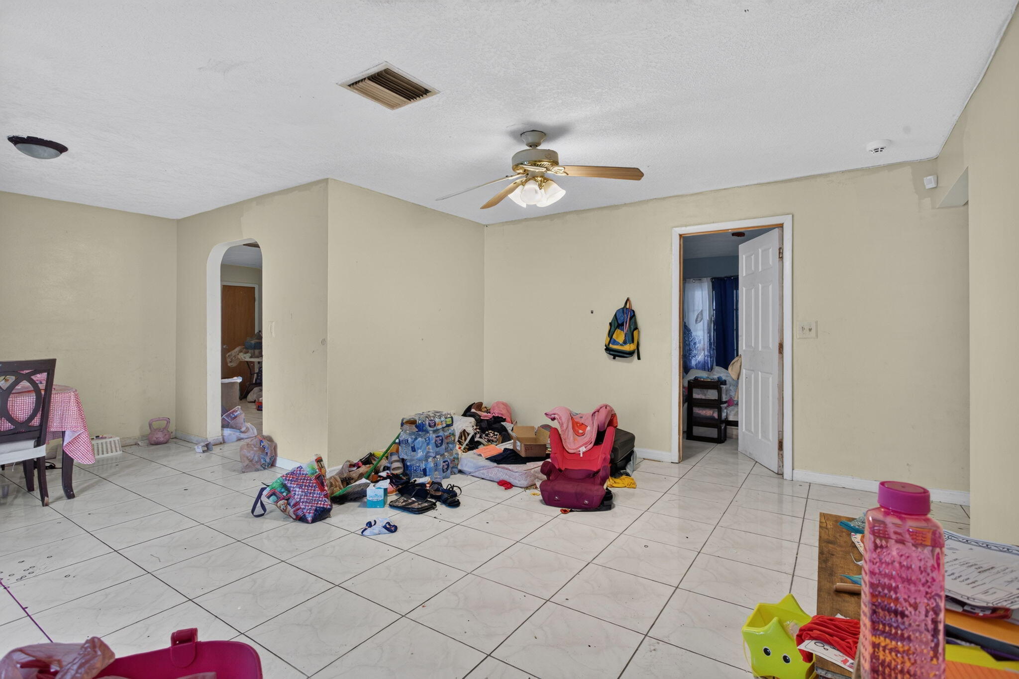 4390 NW 35th, Lauderdale Lakes FL 33309