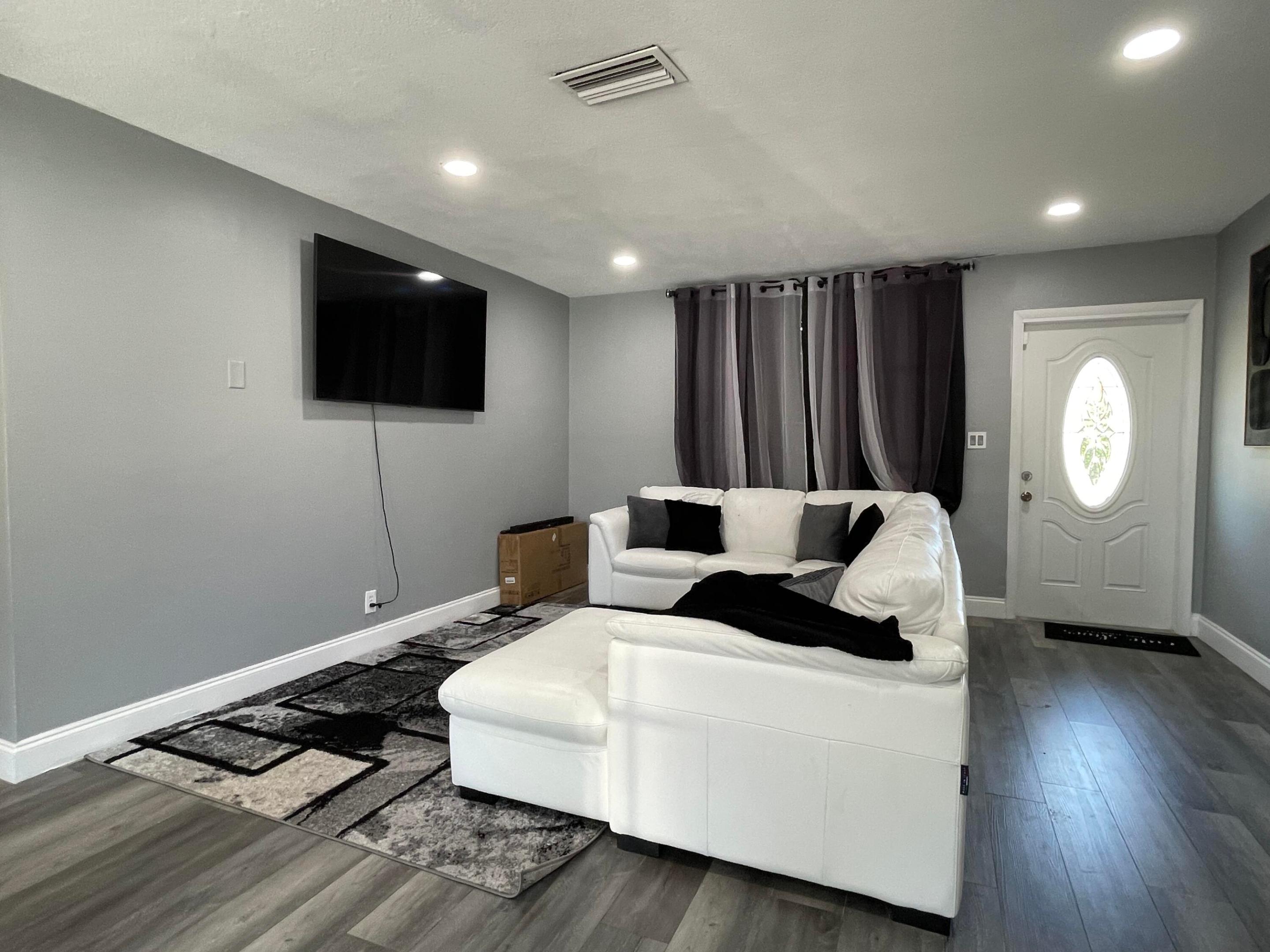 1478 NE 56th, Fort Lauderdale FL 33334