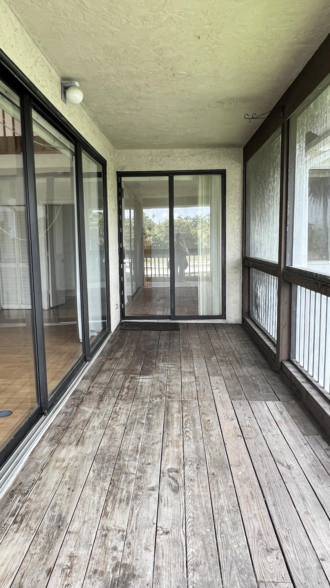 19209 Sabal Lake #19209, Boca Raton FL 33434