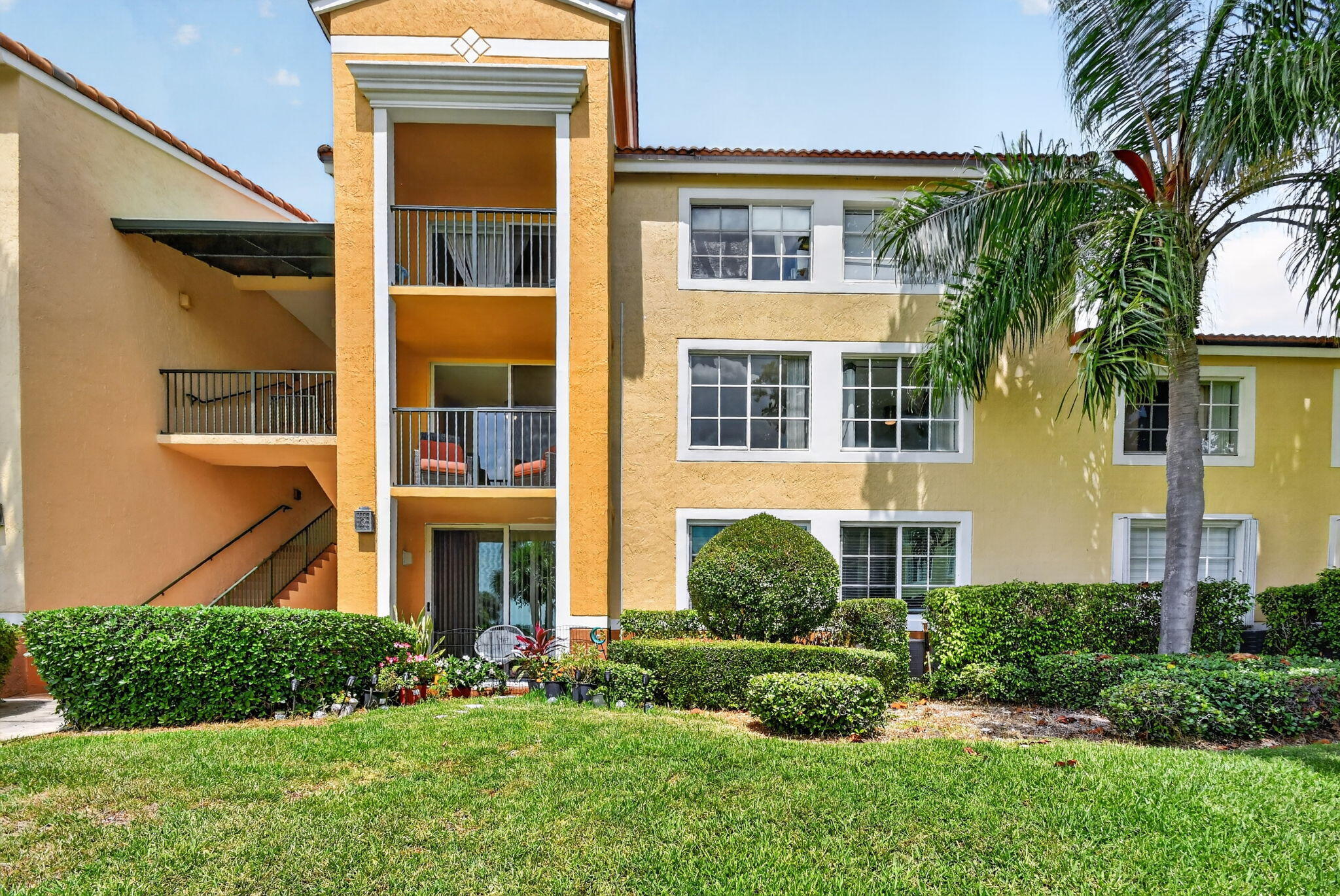 135 Yacht Club #204, Hypoluxo FL 33462