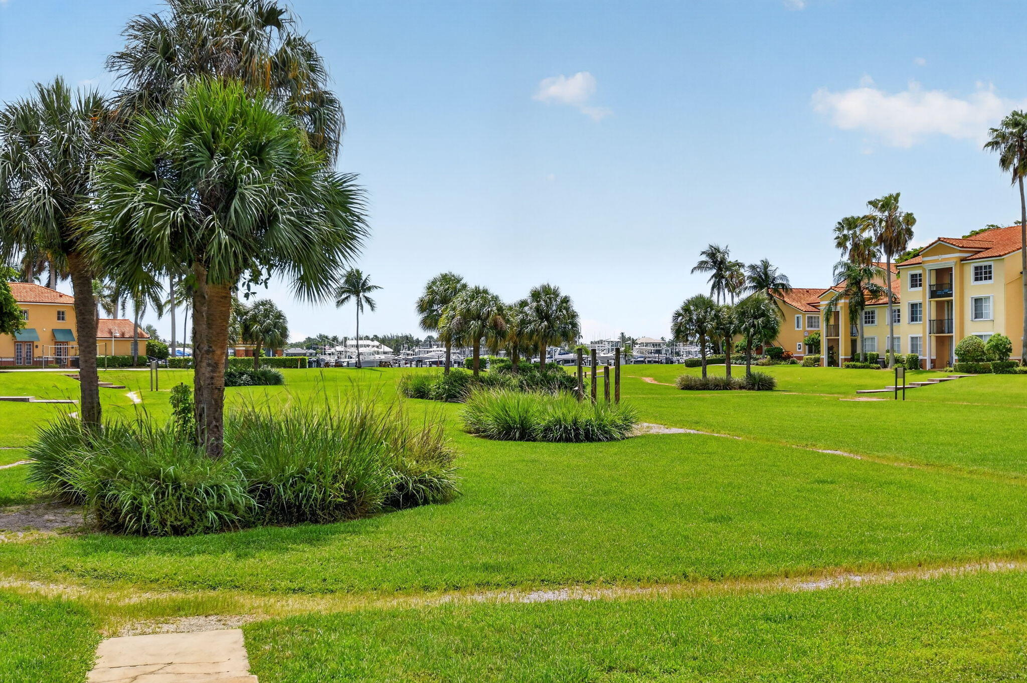 135 Yacht Club #204, Hypoluxo FL 33462