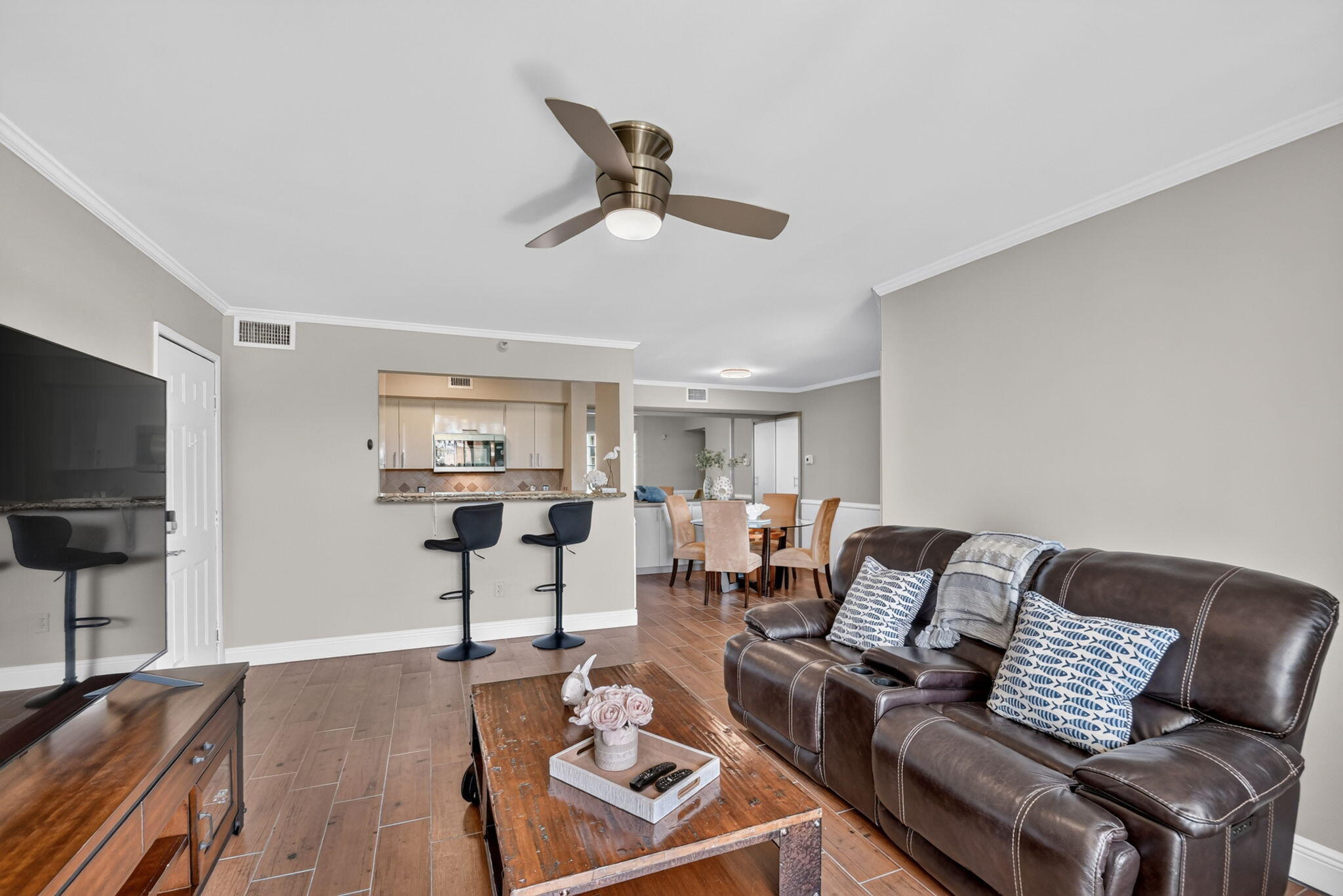 135 Yacht Club #204, Hypoluxo FL 33462