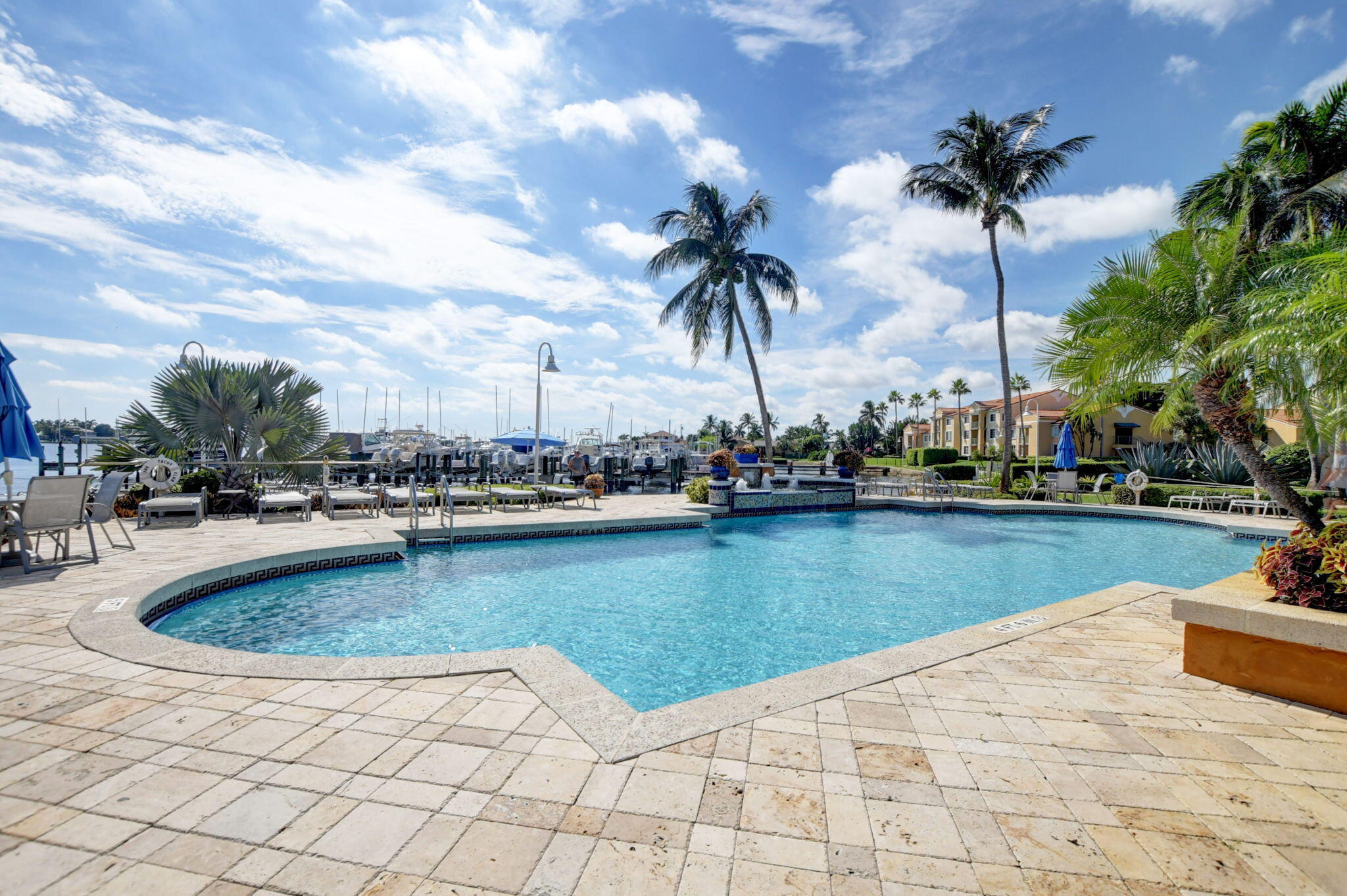 135 Yacht Club #204, Hypoluxo FL 33462