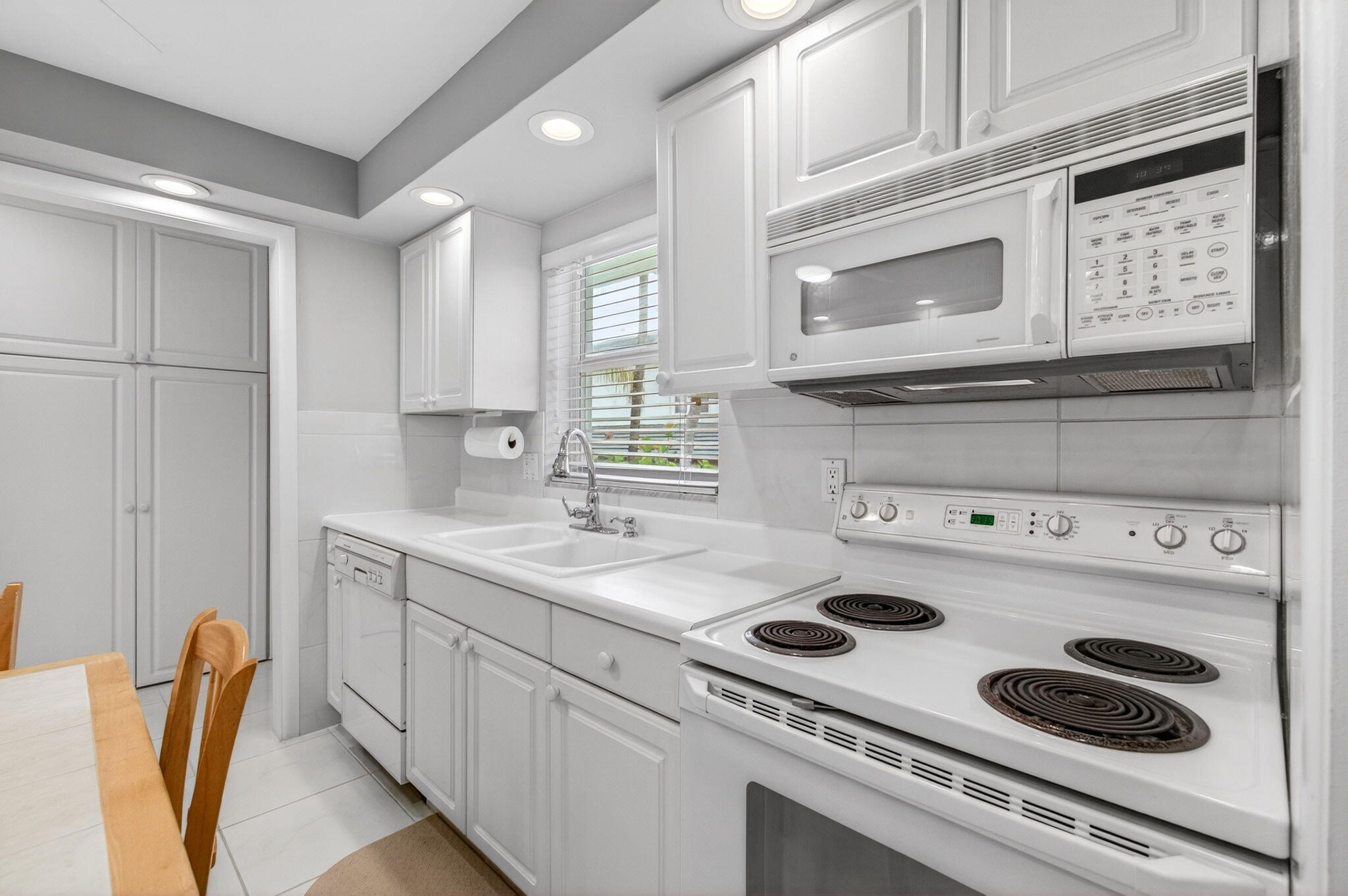 2701 S Ocean #21, Highland Beach FL 33487