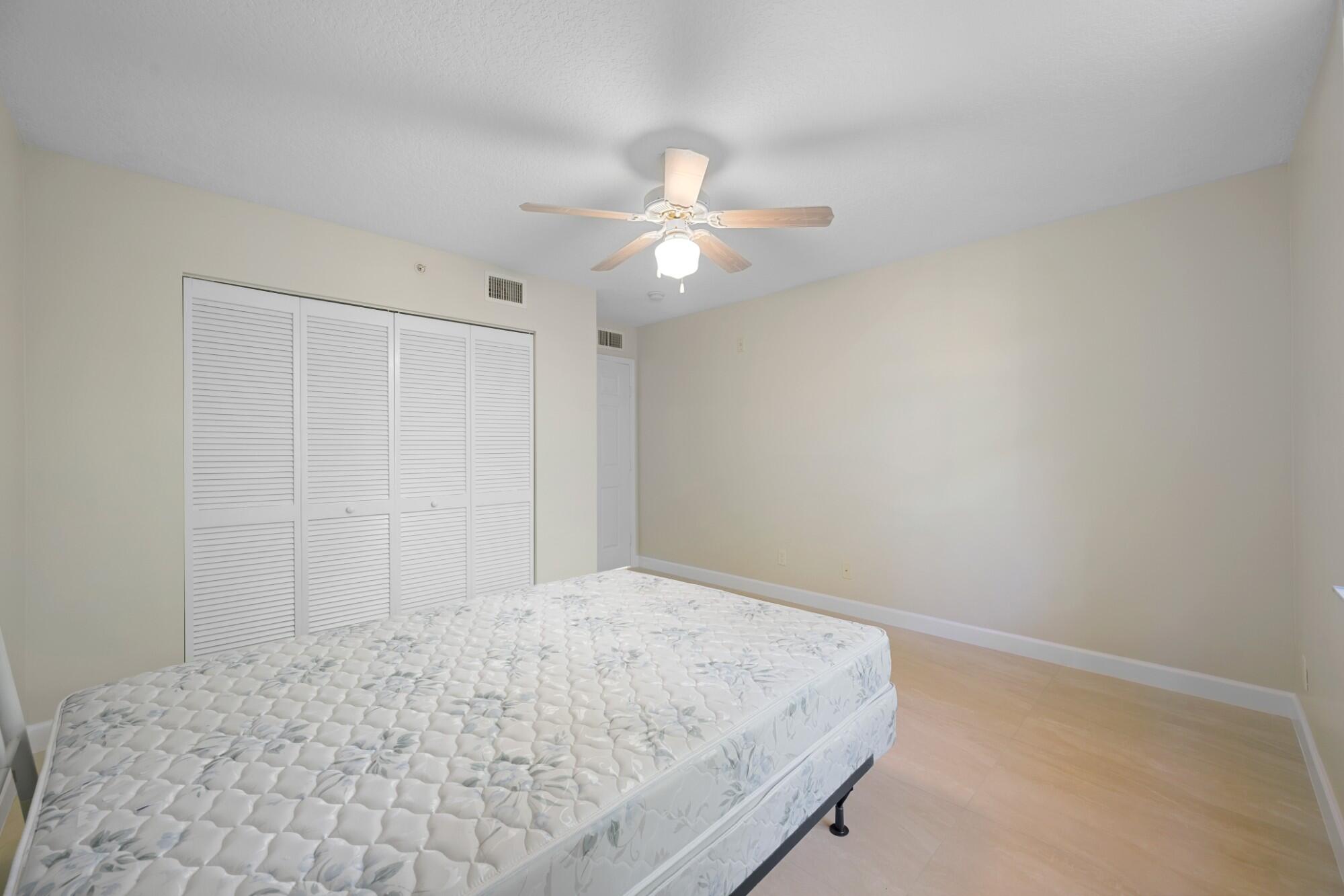 619 E Sheridan #106, Dania Beach FL 33004
