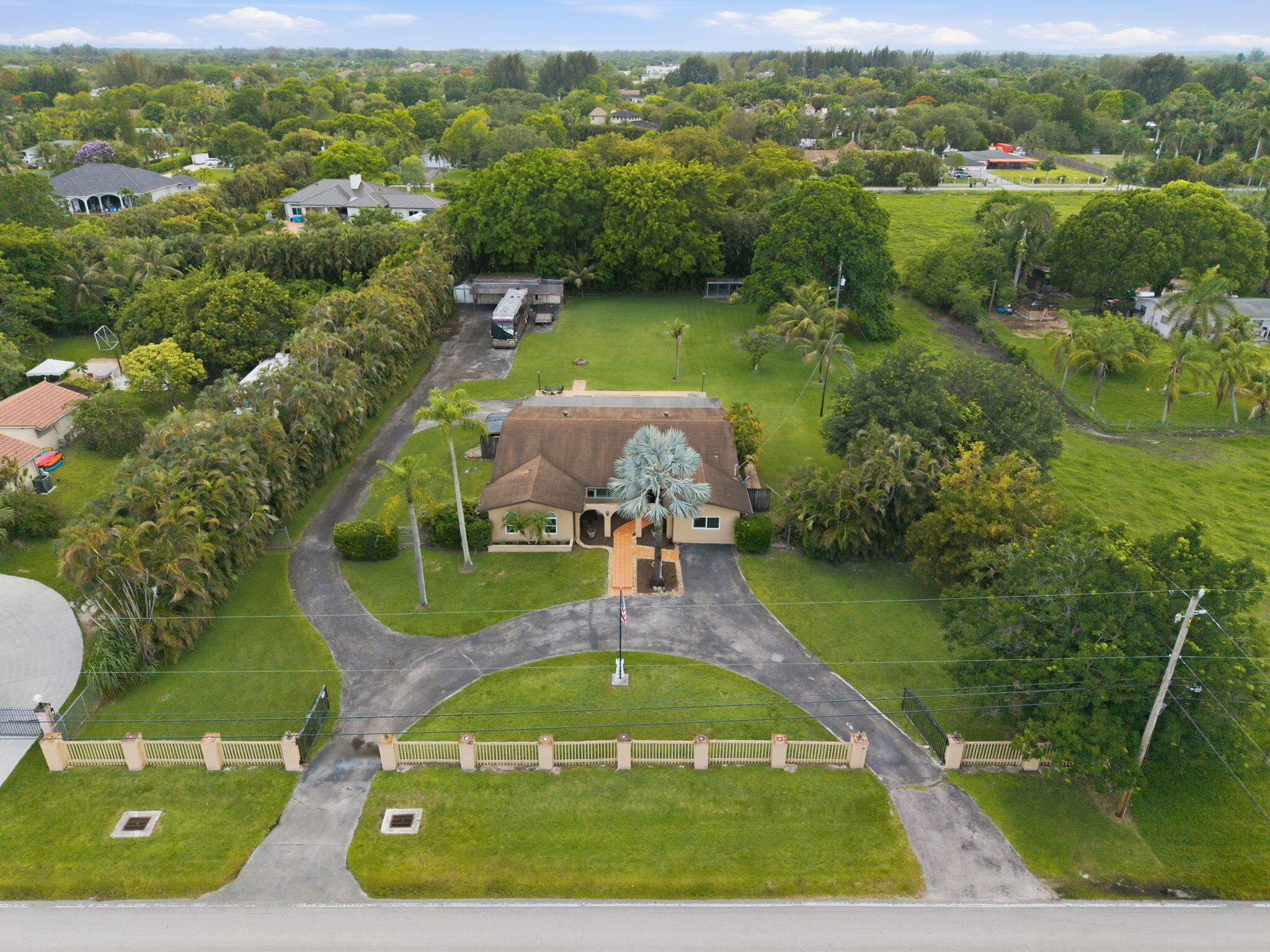 5521 SW 160th, Southwest Ranches FL 33331