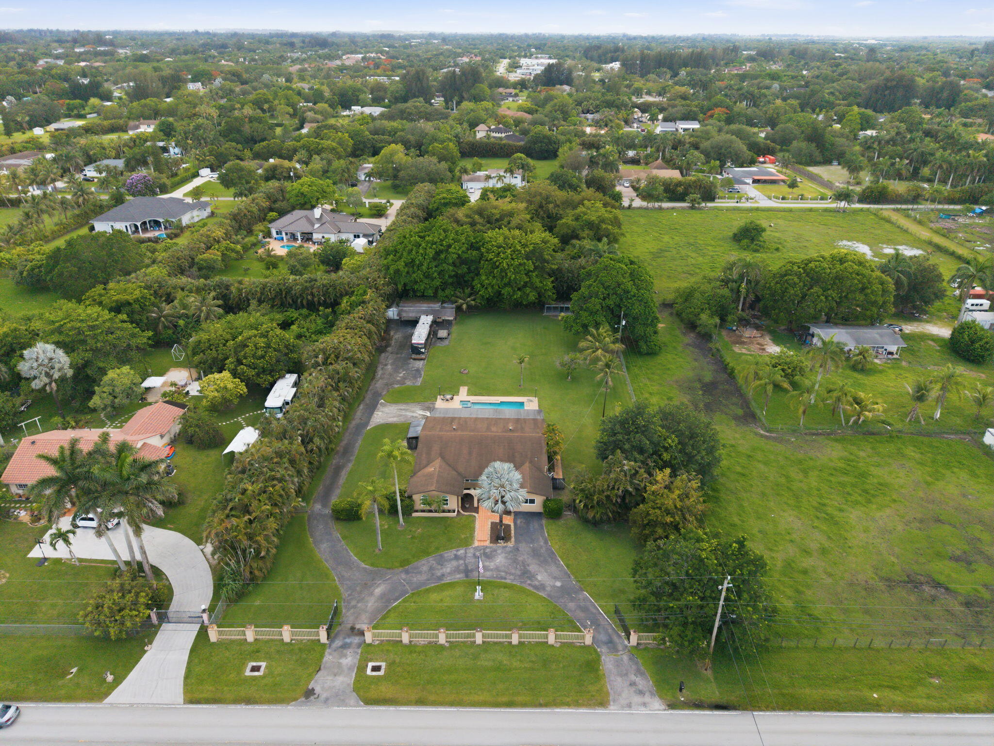 5521 SW 160th, Southwest Ranches FL 33331