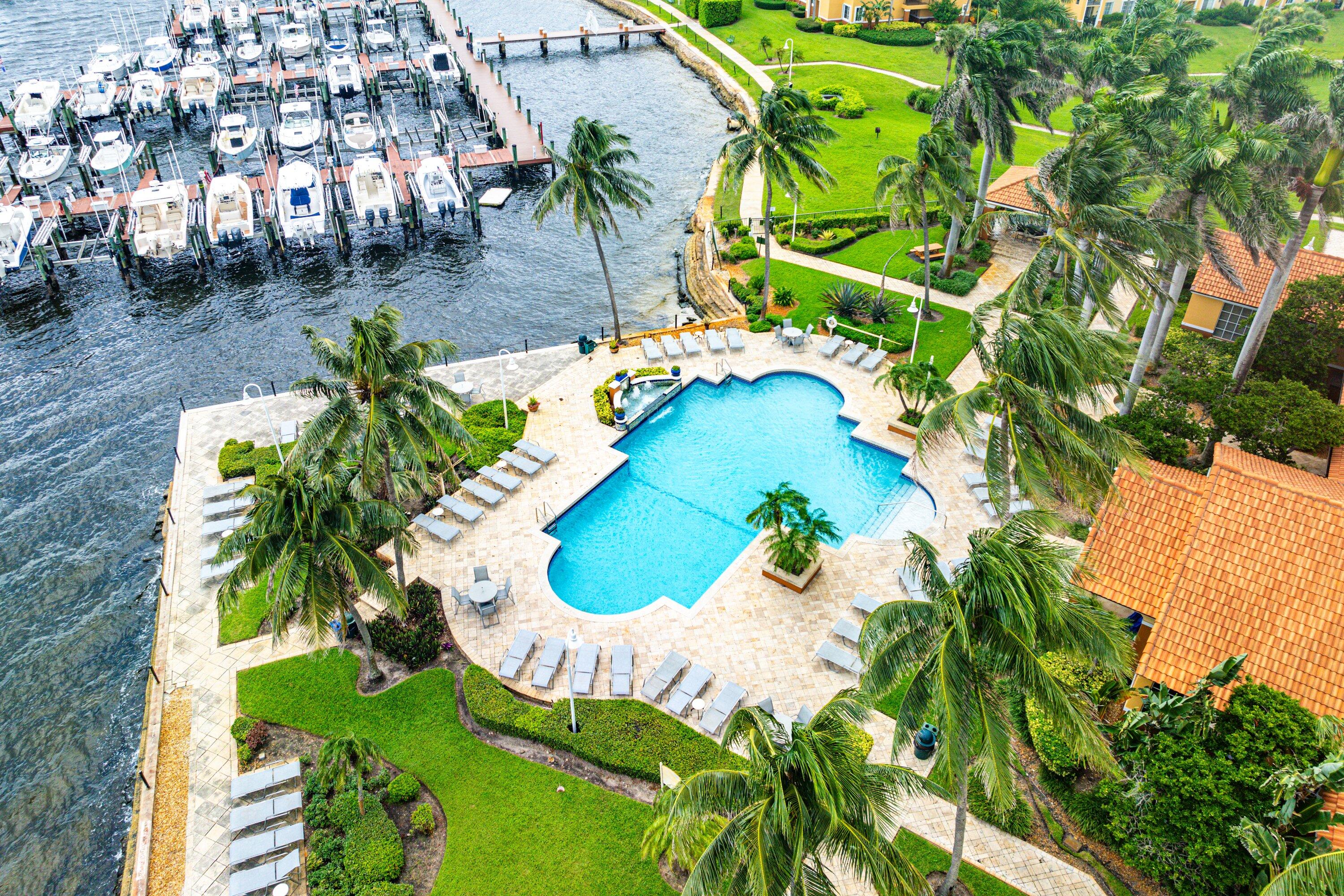 157 Yacht Club, Hypoluxo FL 33462