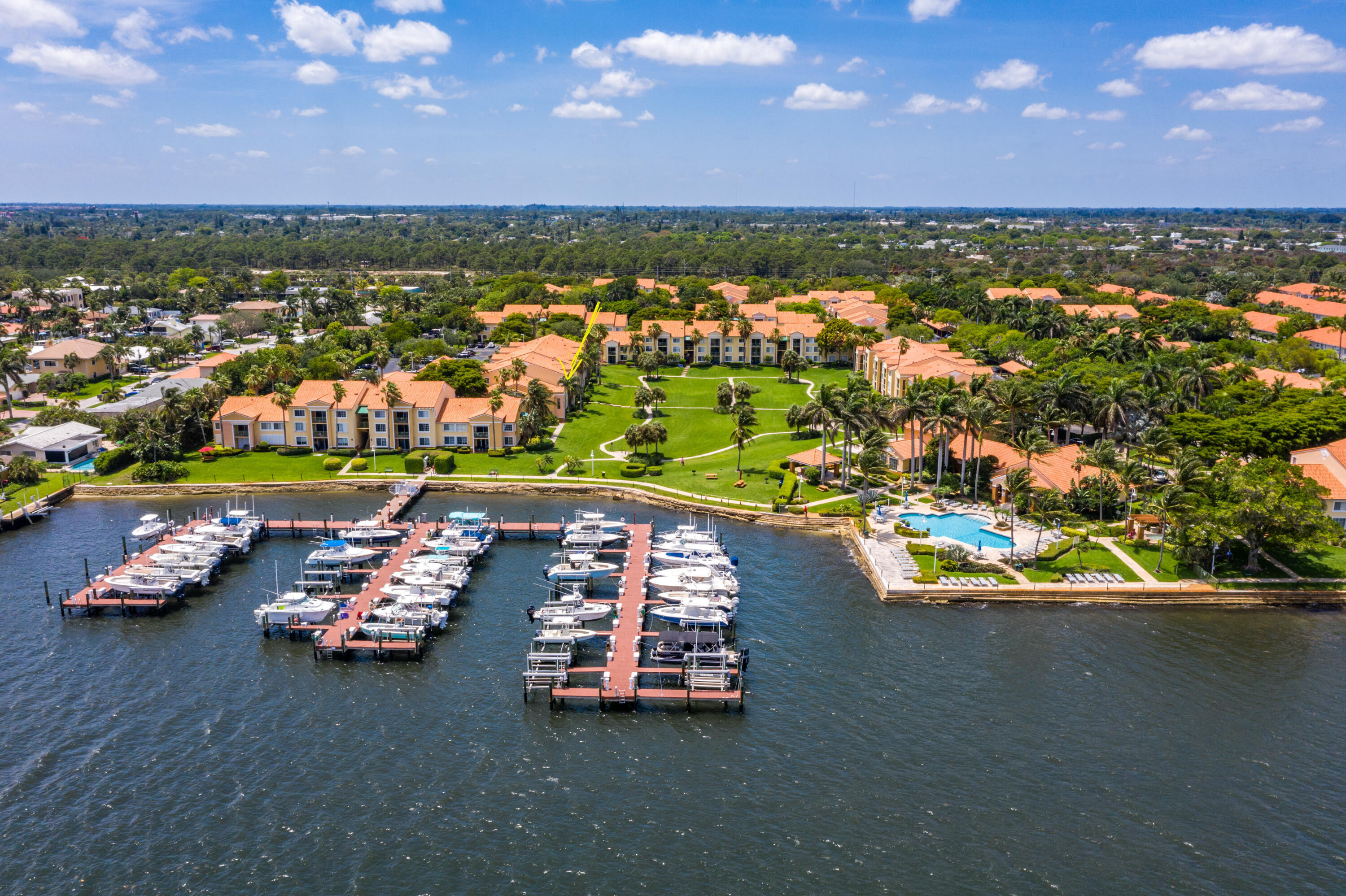157 Yacht Club, Hypoluxo FL 33462