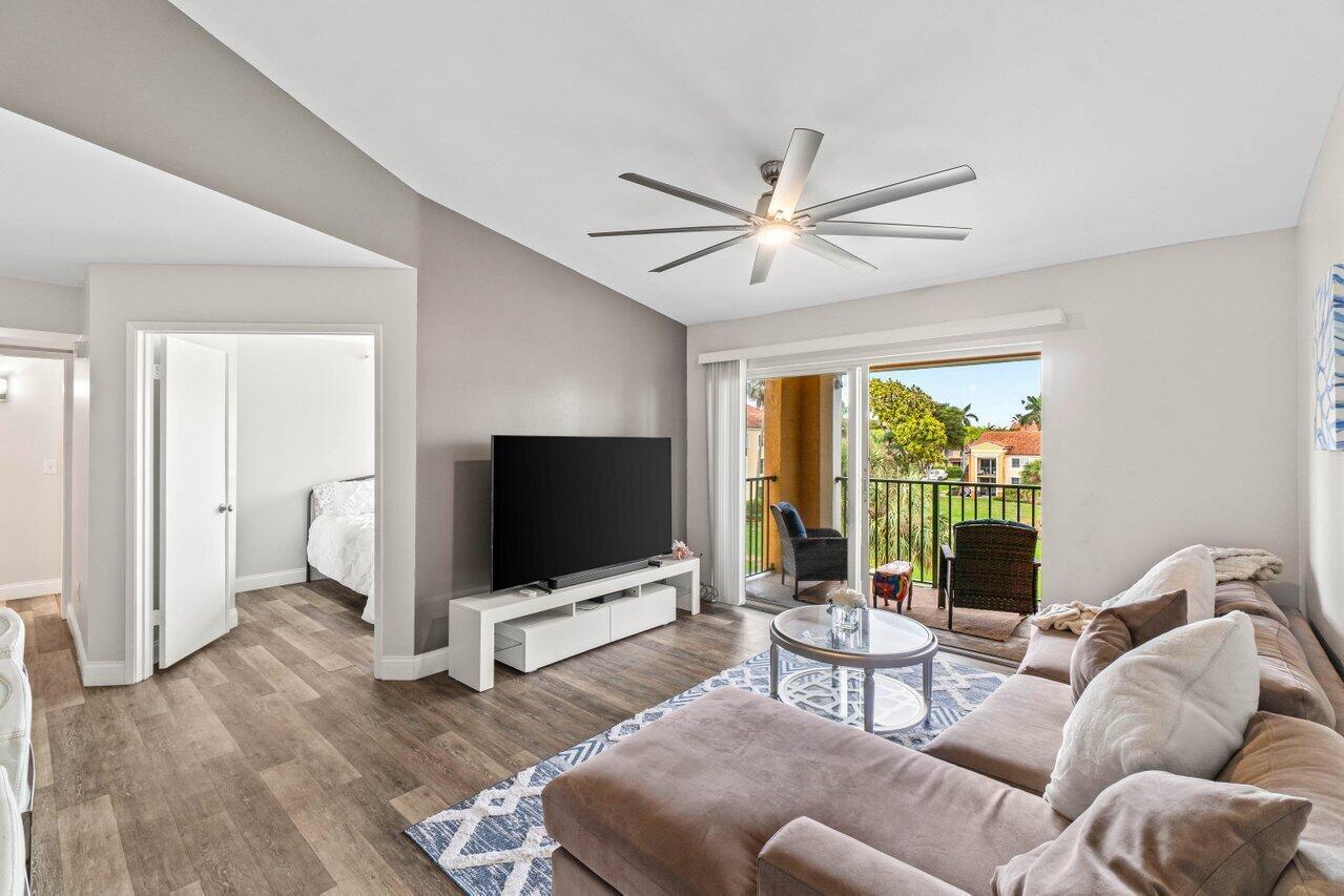 157 Yacht Club, Hypoluxo FL 33462