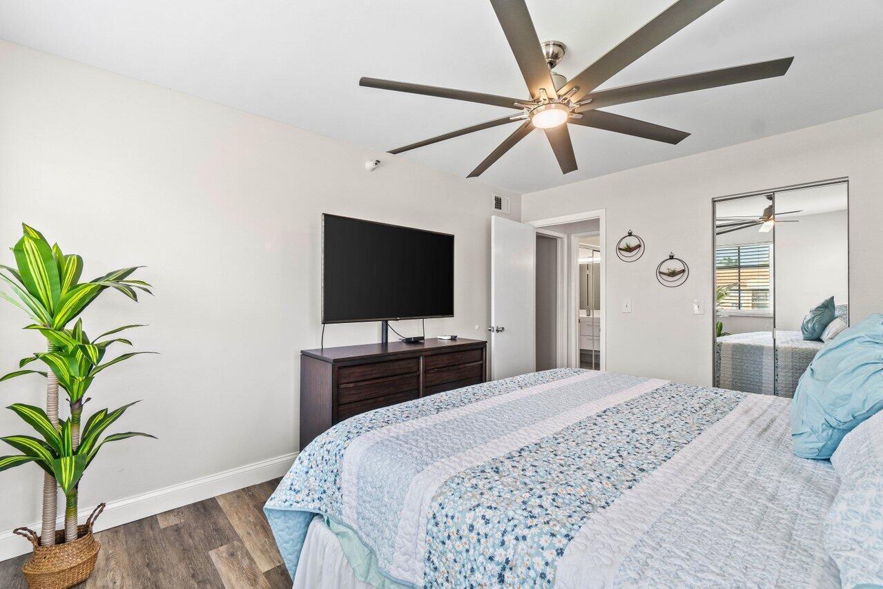 157 Yacht Club, Hypoluxo FL 33462