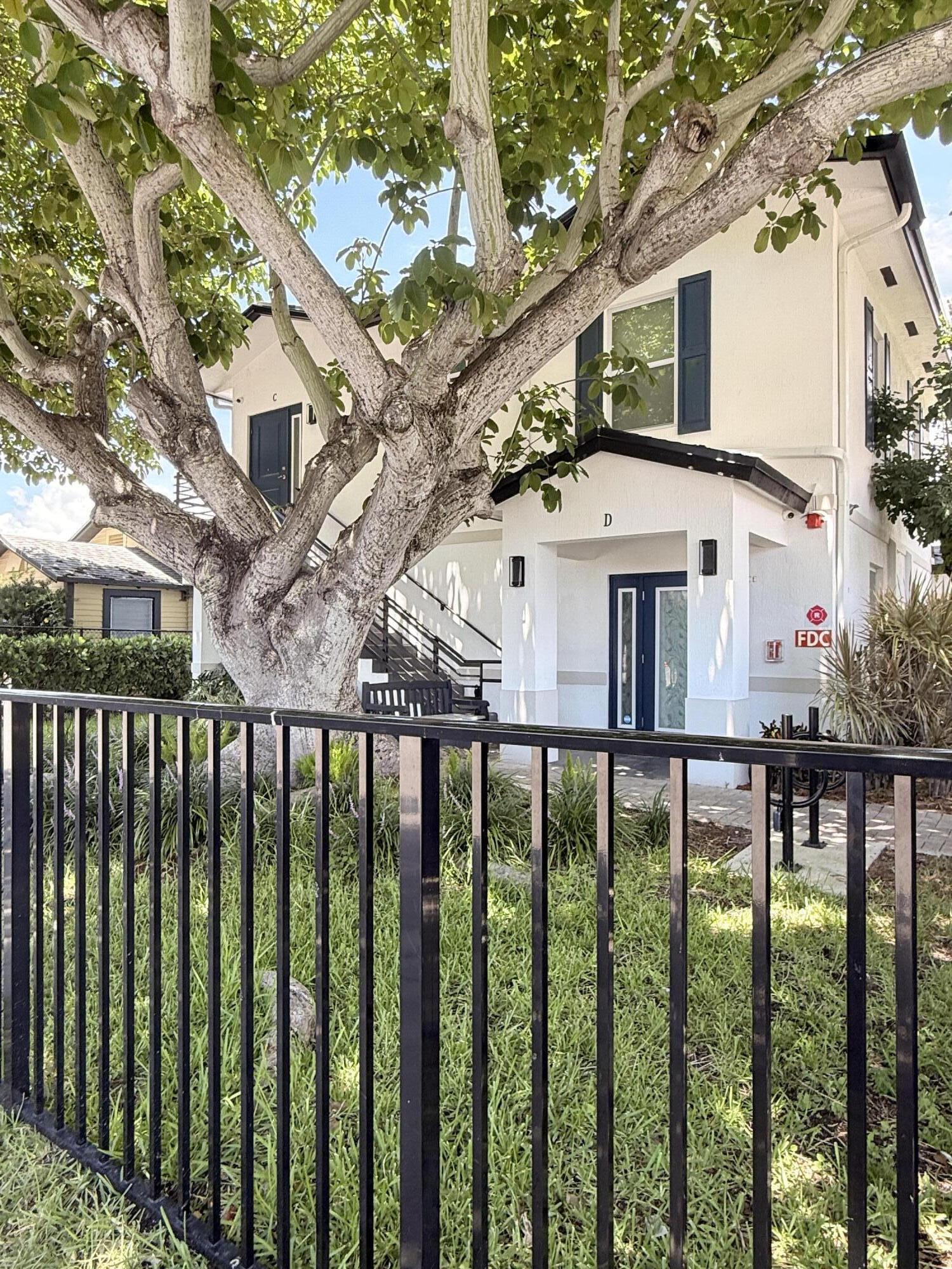 509 N H #C, Lake Worth FL 33460