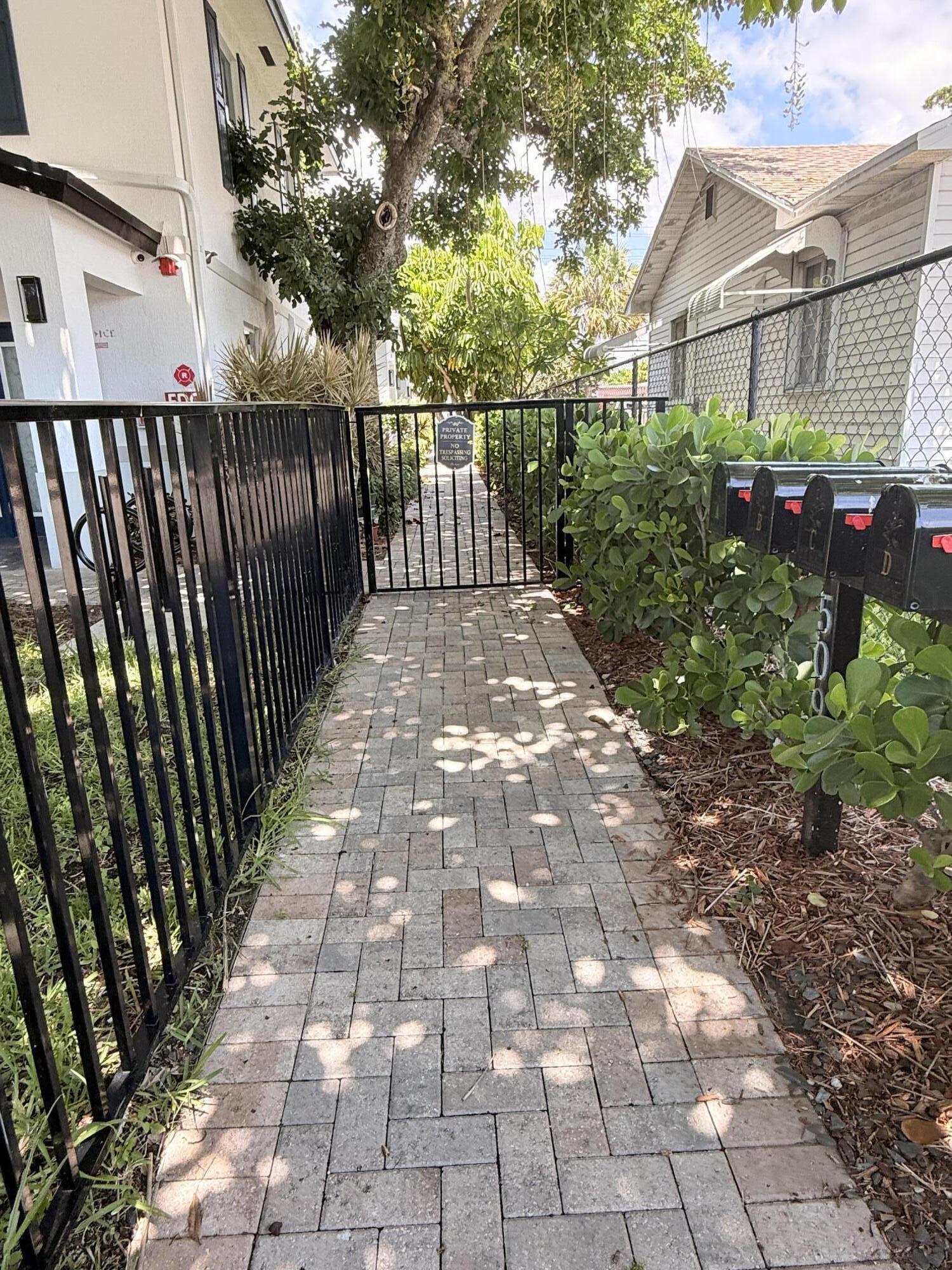 509 N H #C, Lake Worth FL 33460