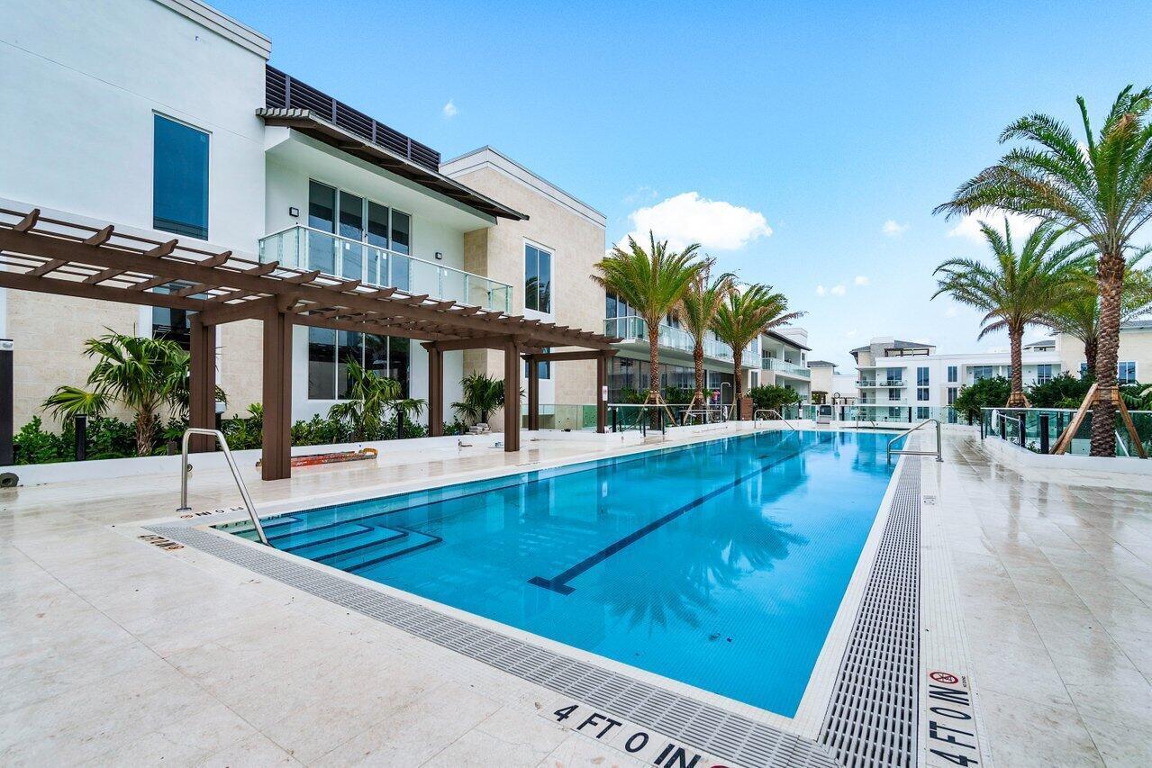 220 SE Mizner #604, Boca Raton FL 33432