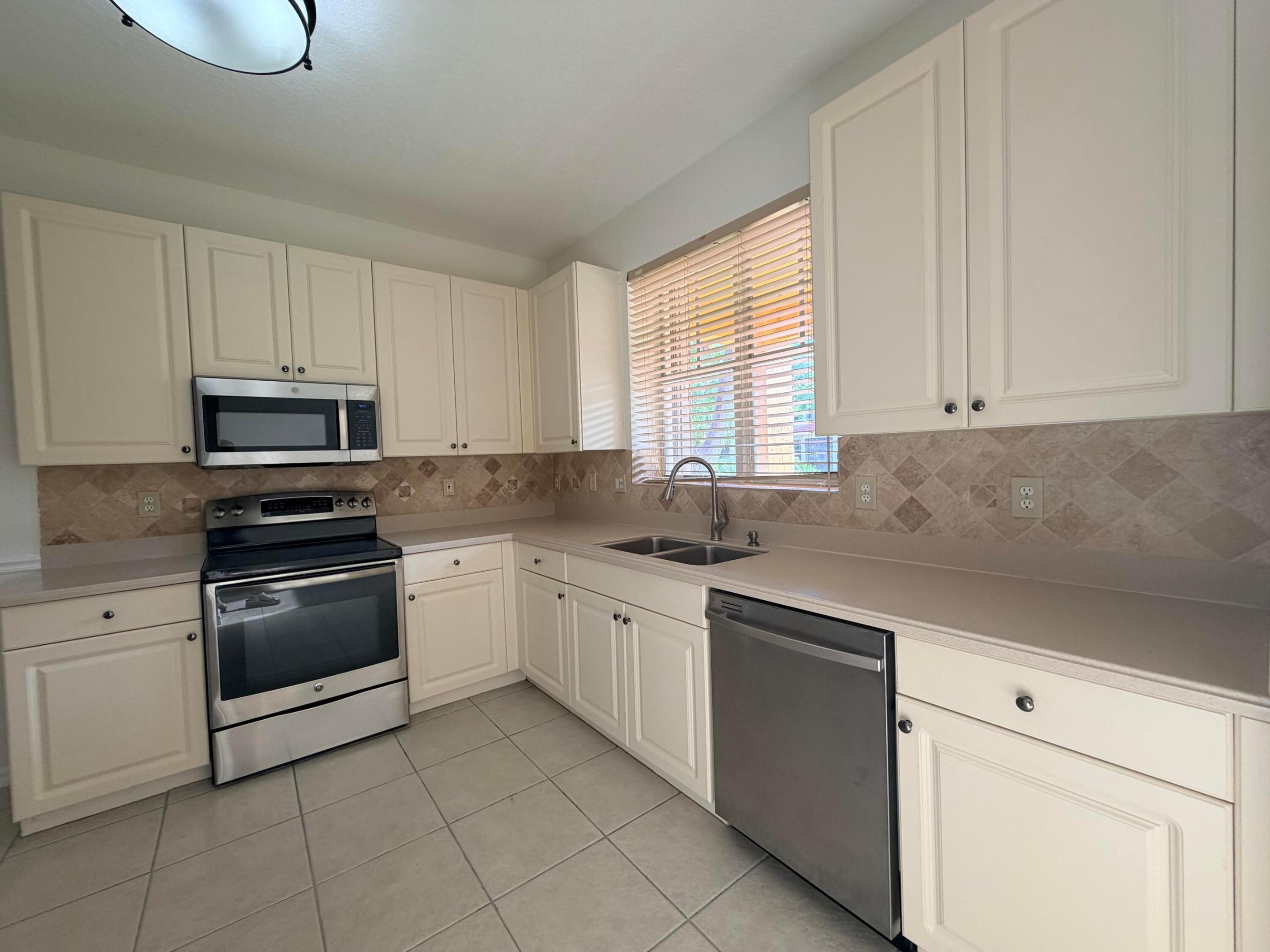 5772 NW 119th, Coral Springs FL 33076