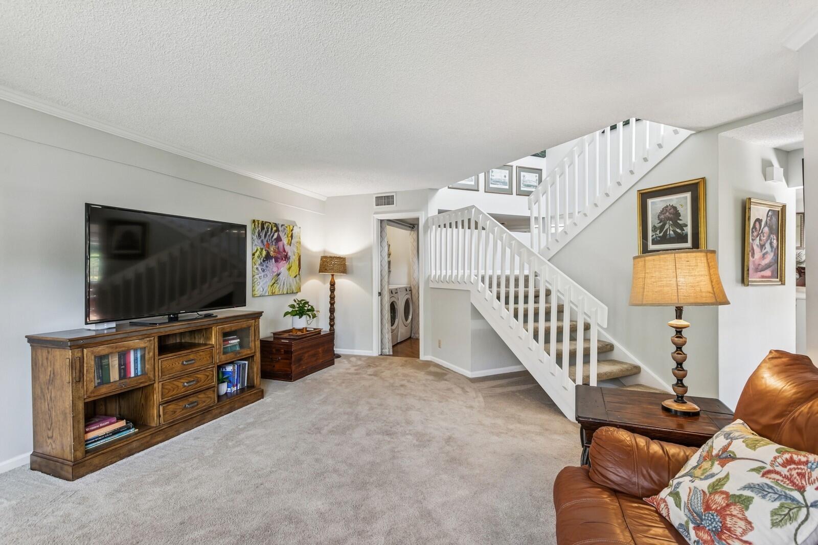 24 Uno Lago, Juno Beach FL 33408